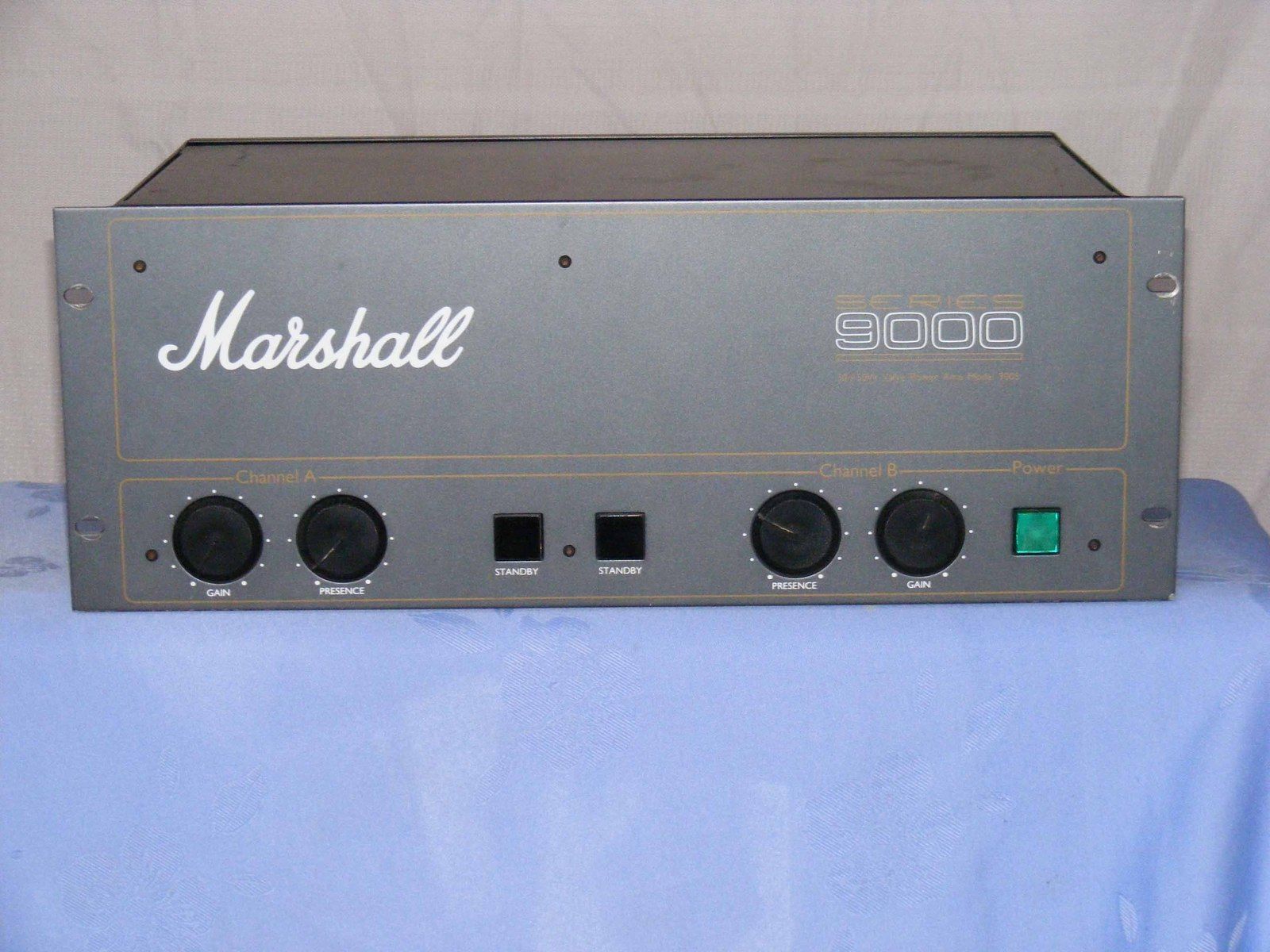 Marshall 9005 Power Amp image (43760) Audiofanzine