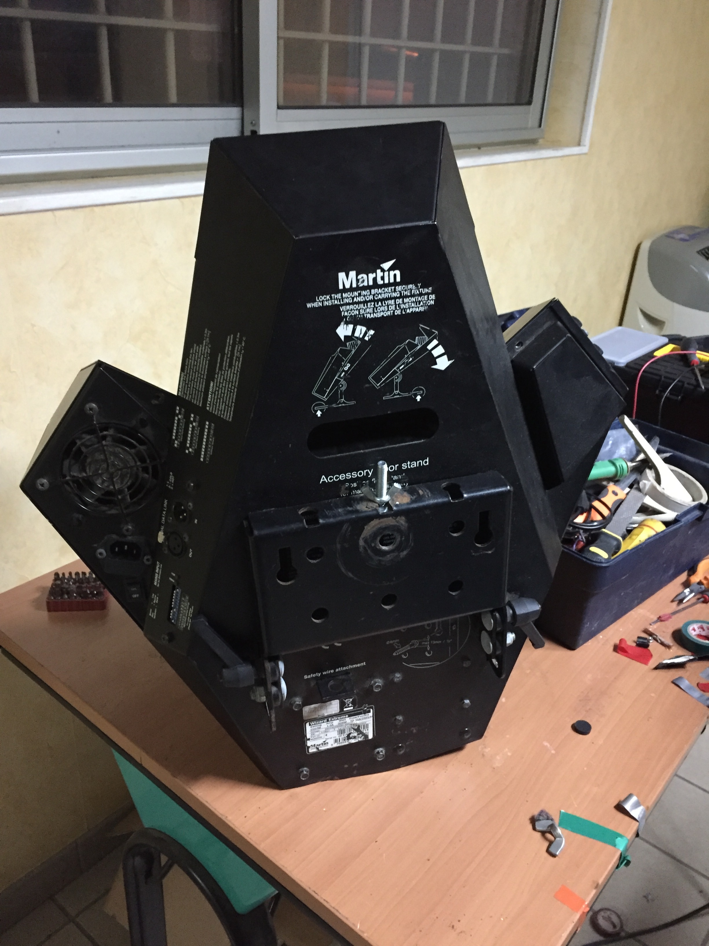 WIZARD EXTREME Martin Wizard Extreme Audiofanzine