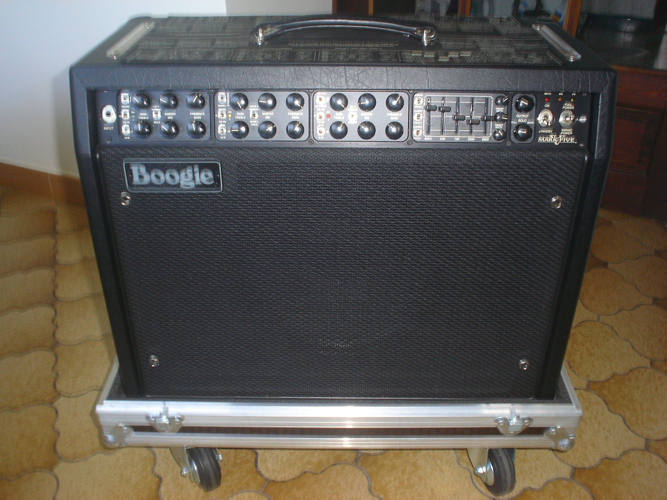 Mesa Boogie Mark V Combo image (391179) Audiofanzine