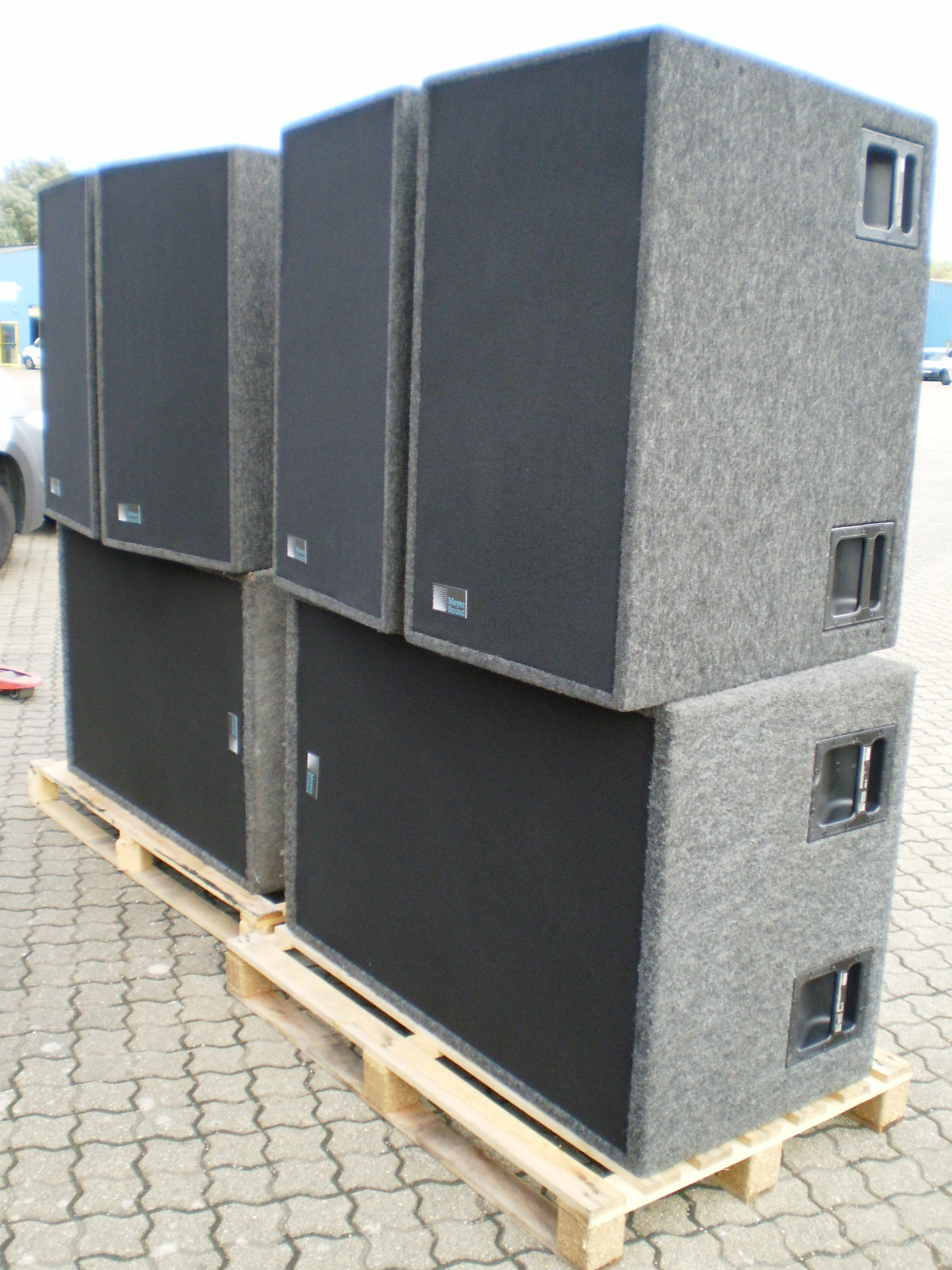 Meyer Sound MSL4 image (1179780) Audiofanzine