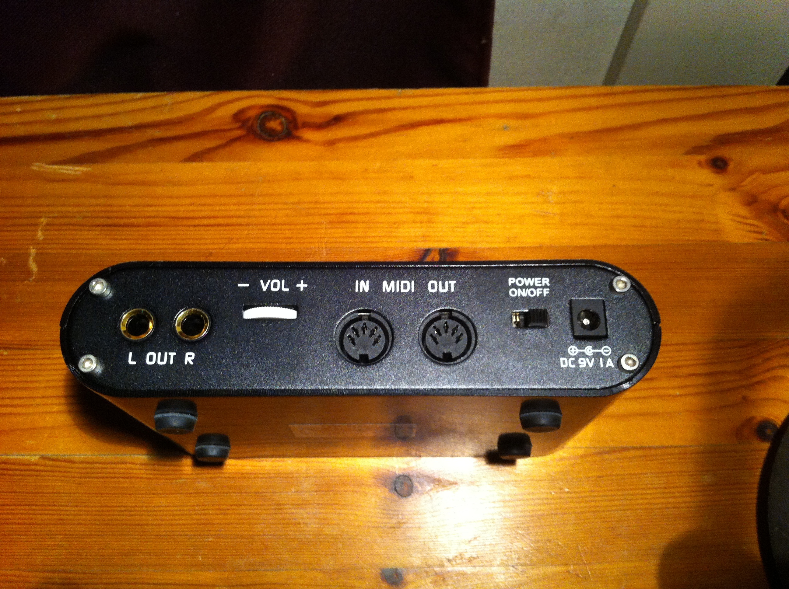 PIANOBOX Miditech Pianobox Audiofanzine