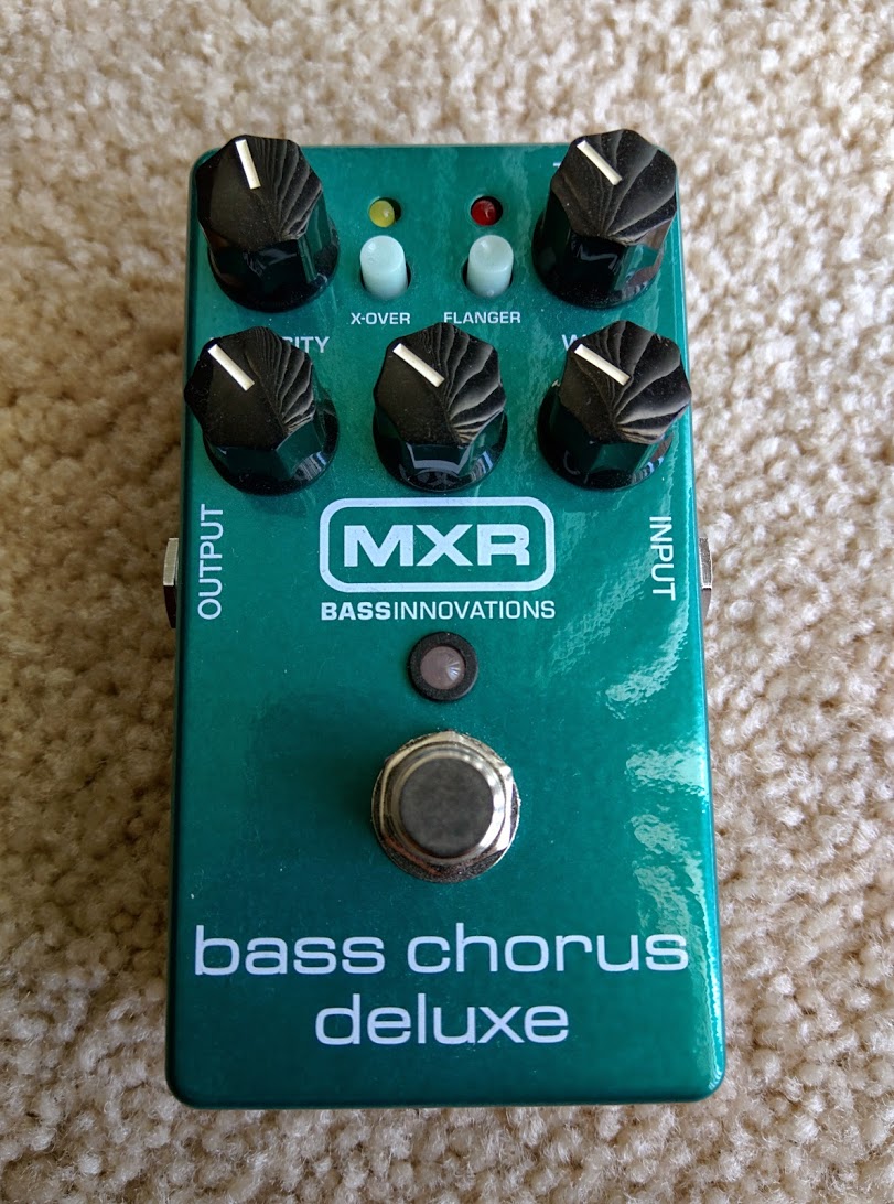 MXR M83 Bass Chorus Deluxe image (1675554) Audiofanzine