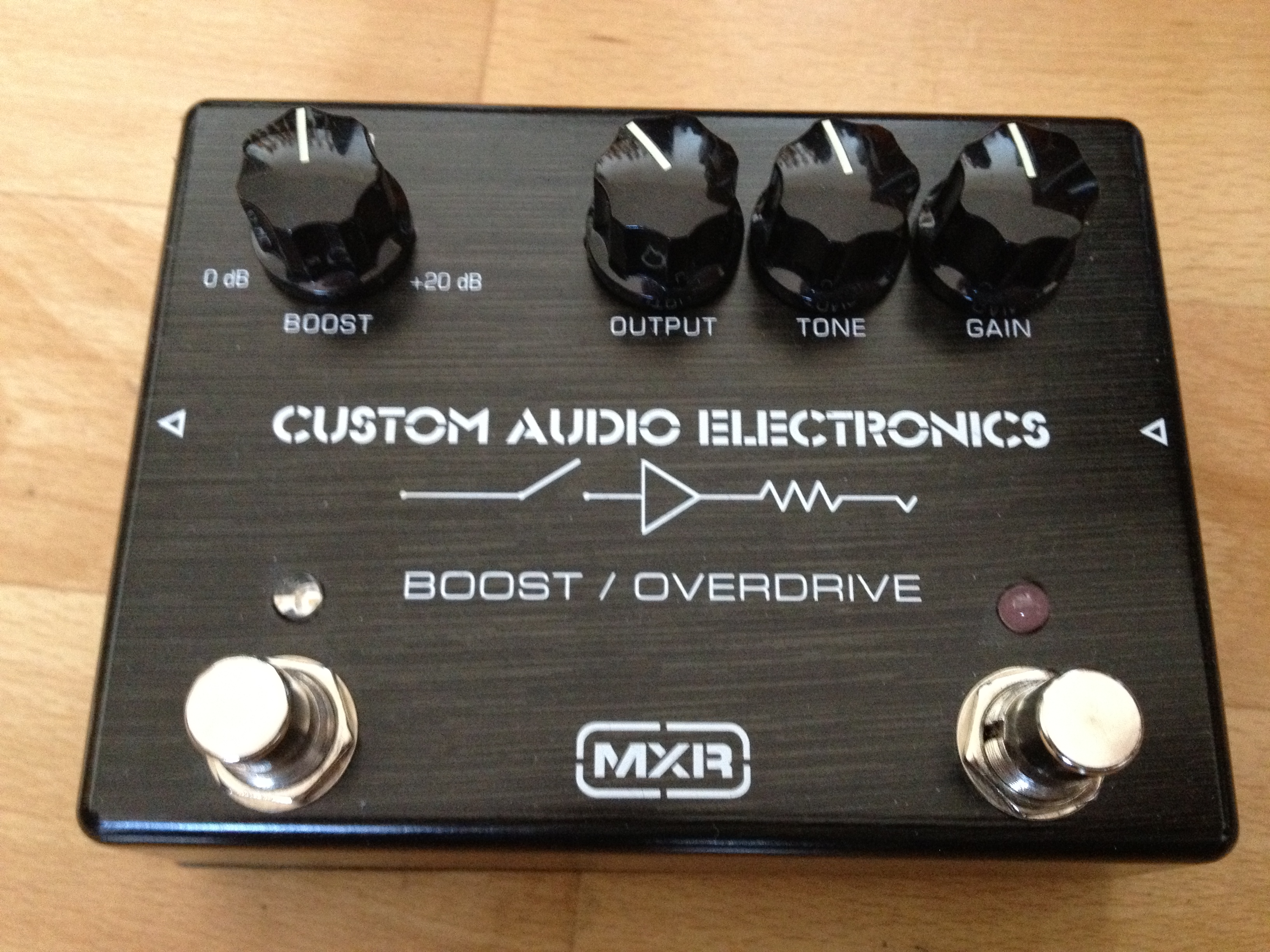 Mxr Mc402