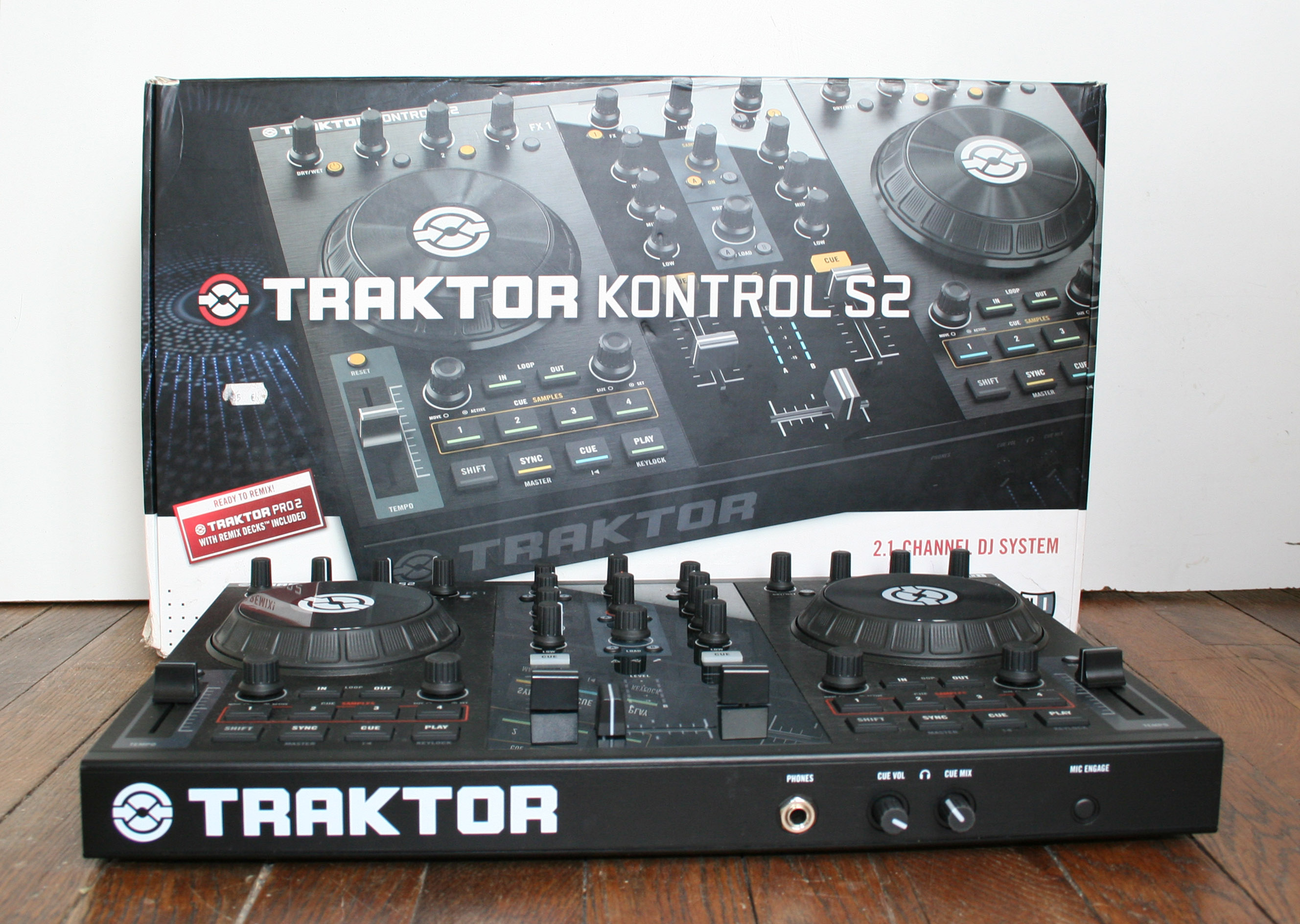 TRAKTOR S2 Images | Crazy Gallery