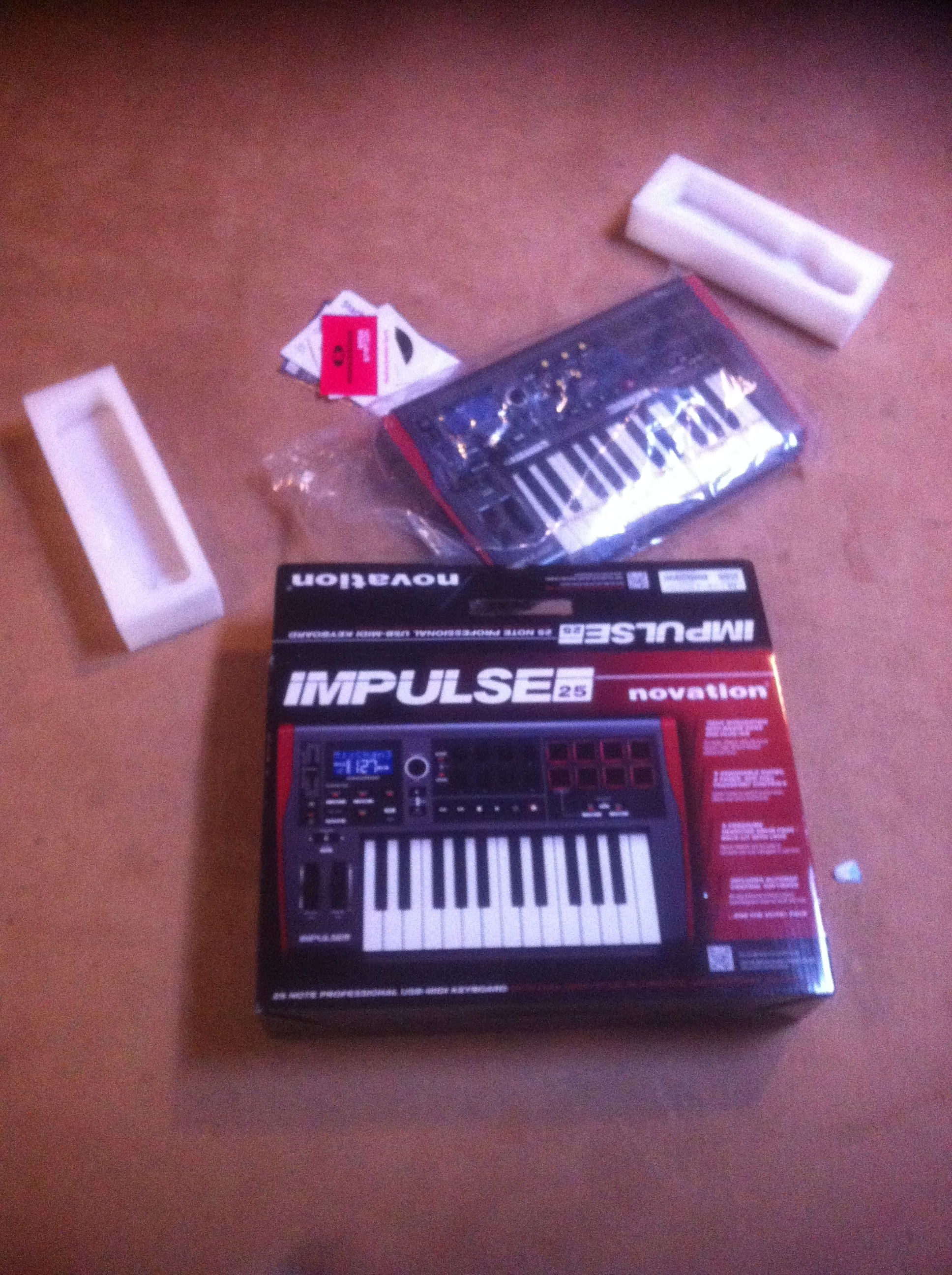 IMPULSE 25 Novation Impulse 25 Audiofanzine