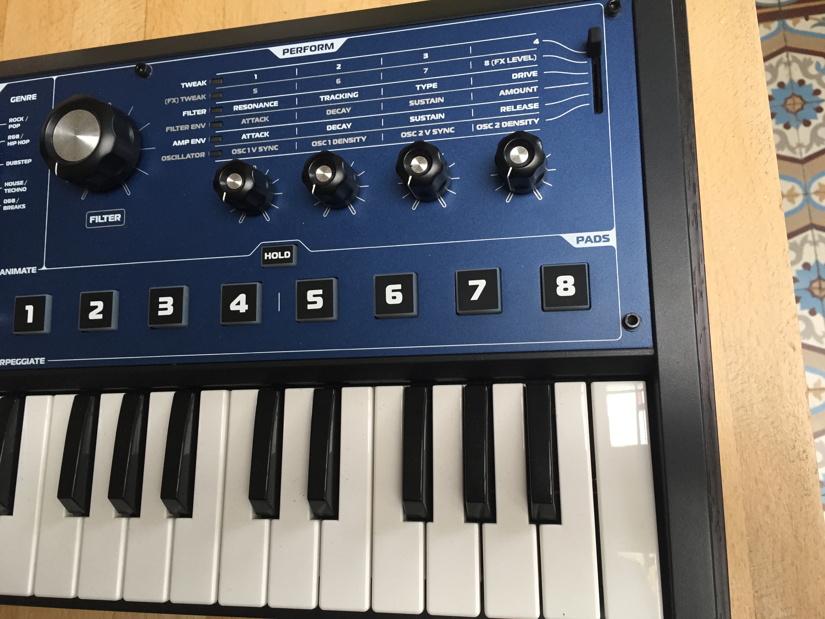 Novation MININOVA 専用ケース付き 元箱あり+spbgp44.ru