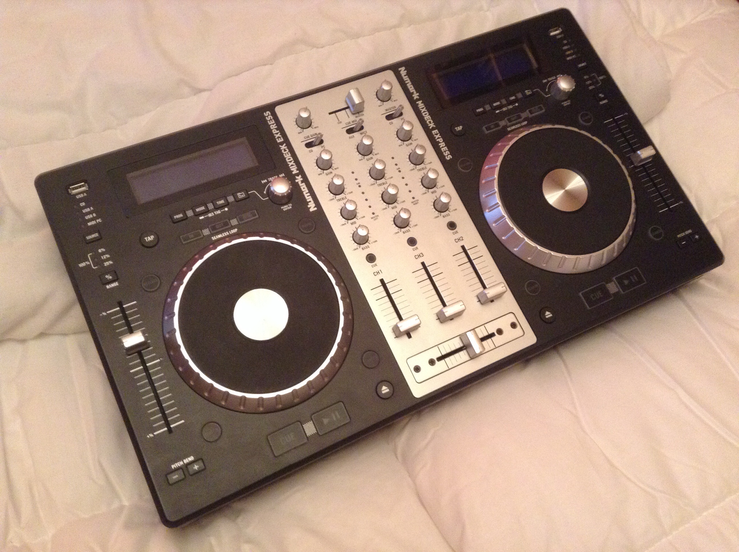 Numark Mixdeck Express image (954385) Audiofanzine