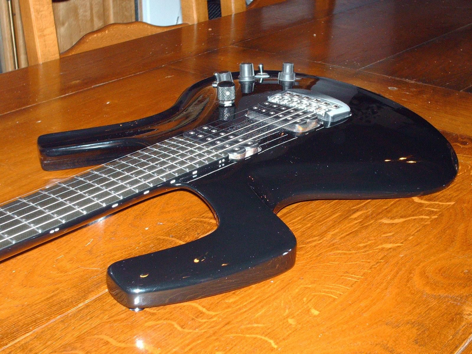 Parker Guitars Fly Deluxe image (185550) Audiofanzine