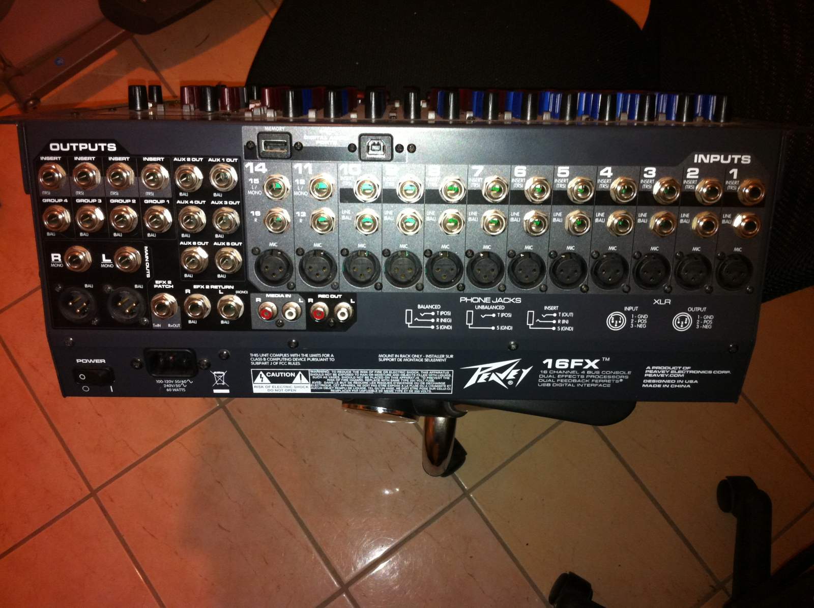 Peavey 16FX image (#162407) - Audiofanzine