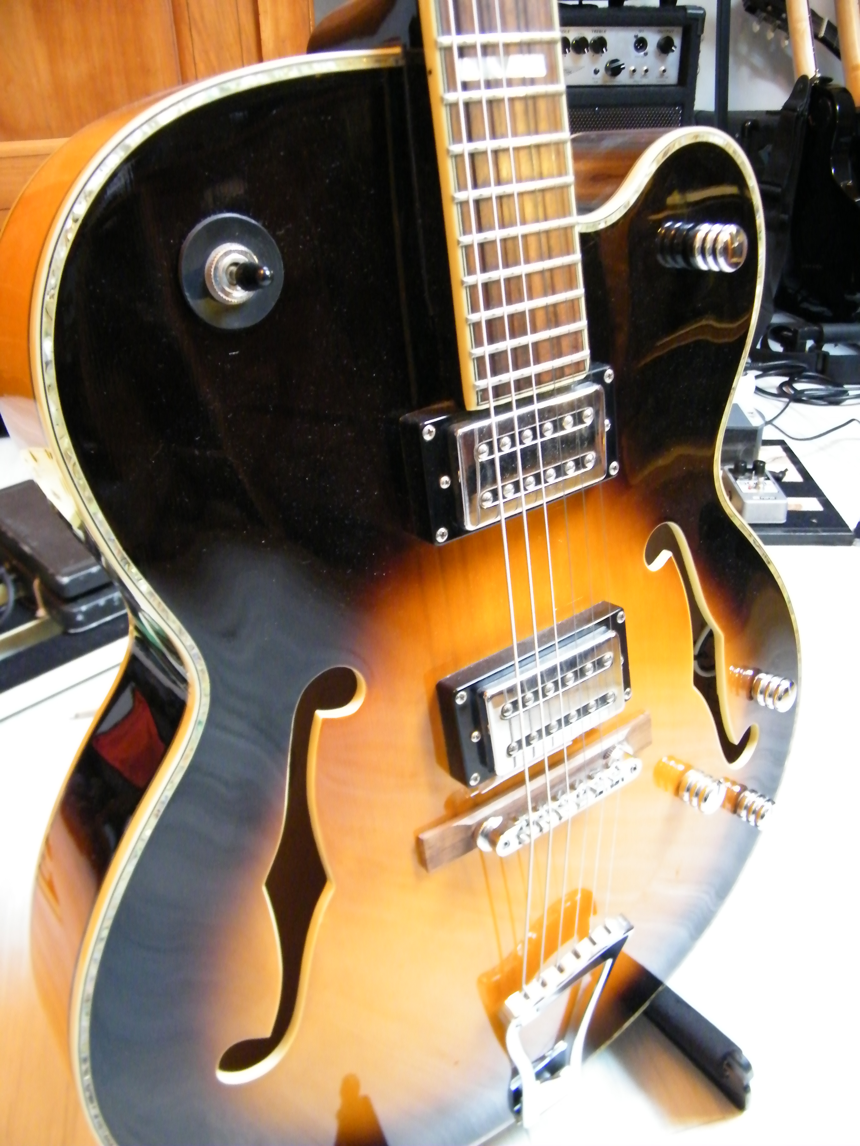 Peavey Rockingham Sunburst image (1023095) Audiofanzine