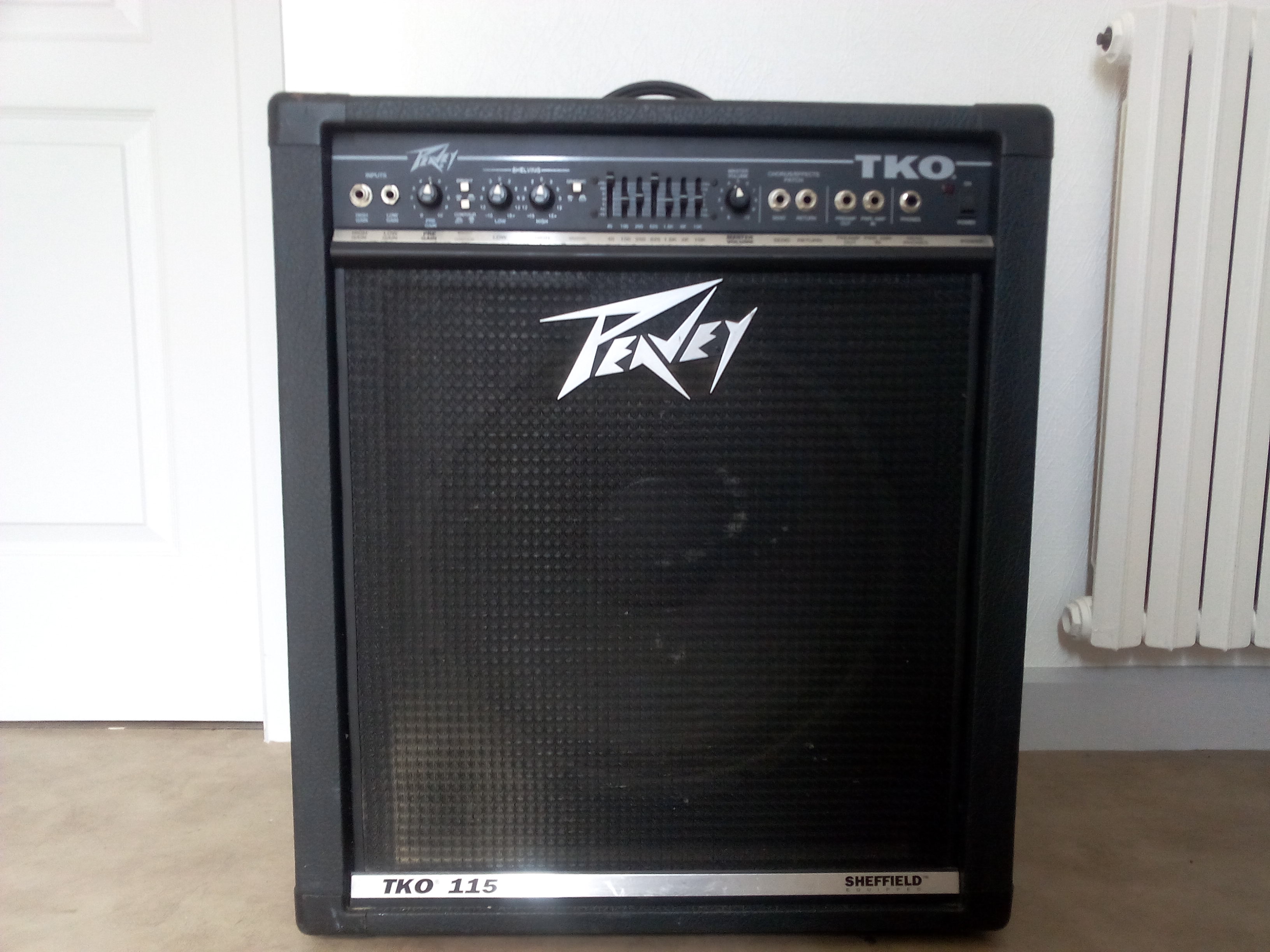 Peavey TKO 115 S image (1151268) Audiofanzine