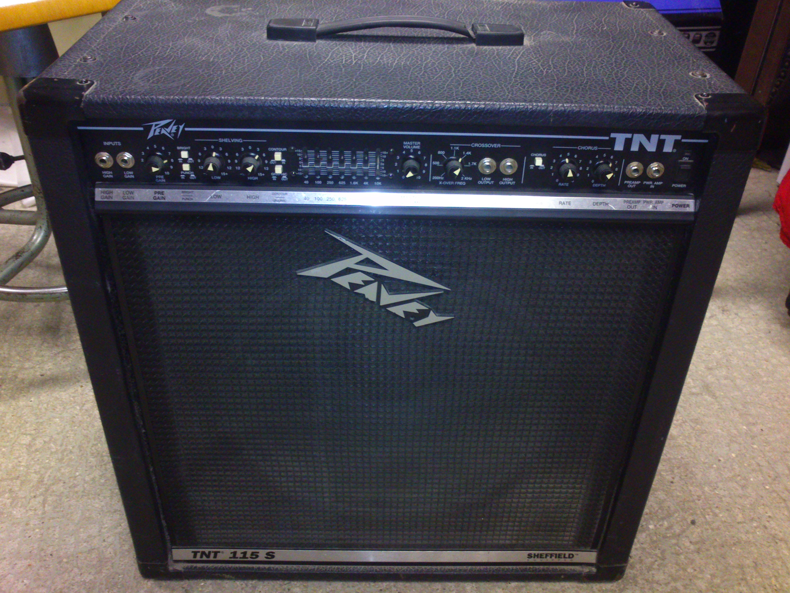 Peavey TNT 115 S image (834927) Audiofanzine
