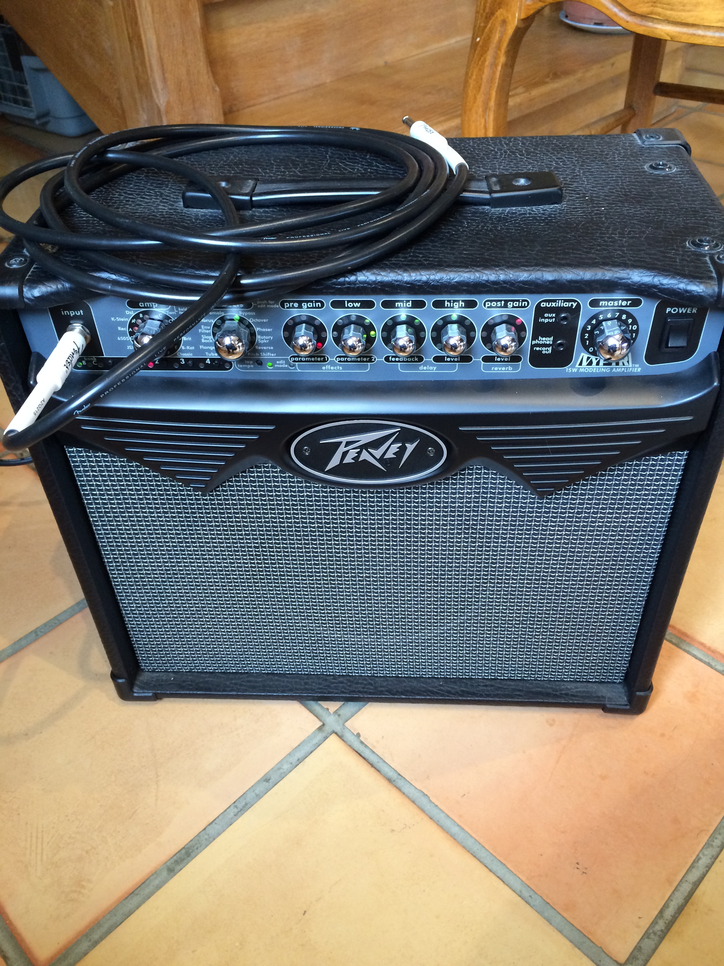 Vypyr 15 Peavey Vypyr 15 Audiofanzine 2251