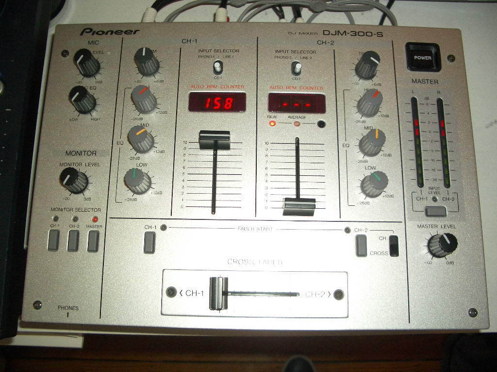 Pioneer DJM-300-S image (#57121) - Audiofanzine