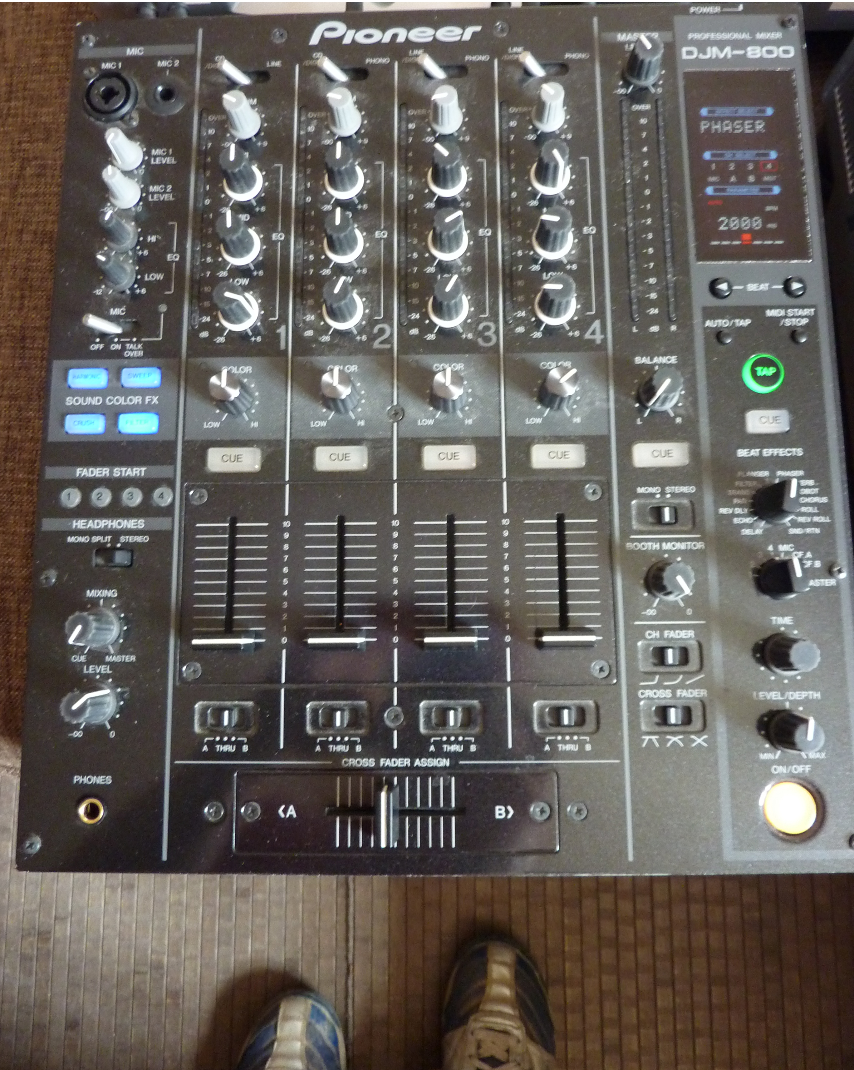 djm 800