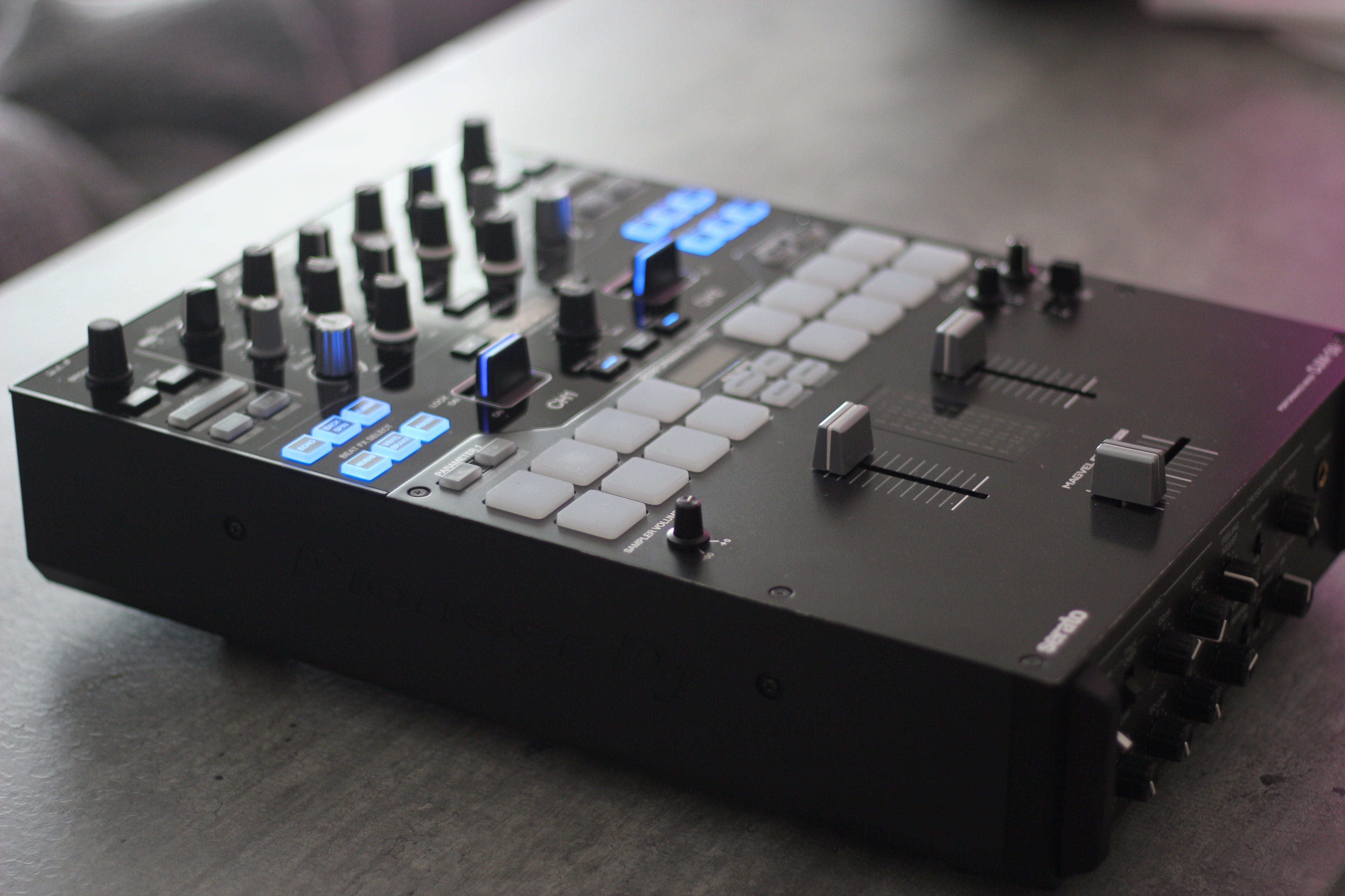 Pioneer DJMS9 image (1505658) Audiofanzine