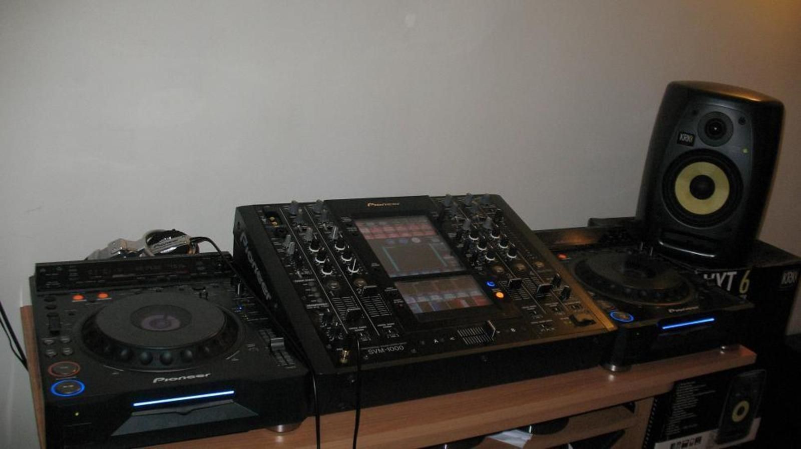 dvj 1000