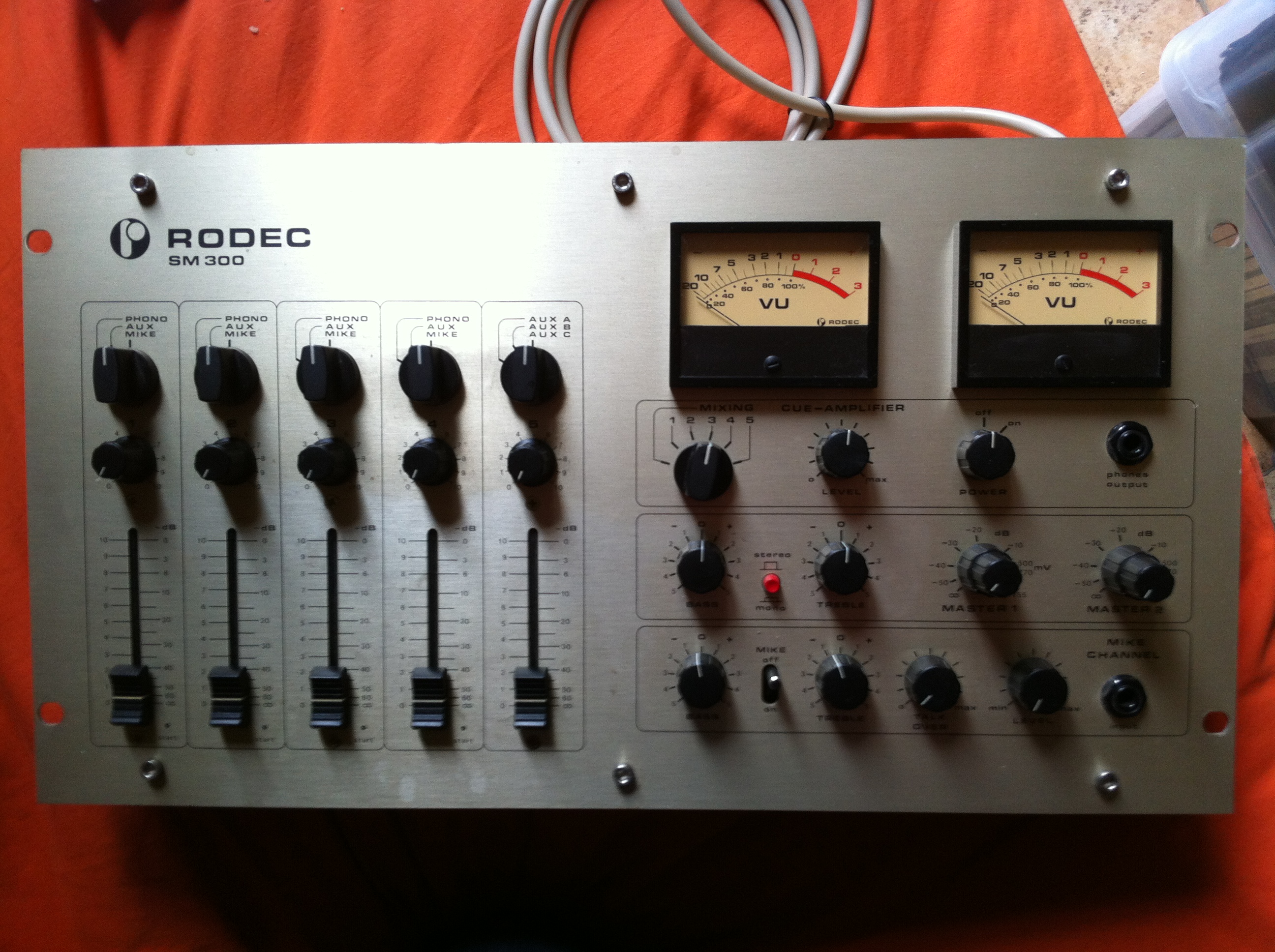 Rodec SM300 mixer. Great sounding, just bought one and i'm on the process of transforming it to