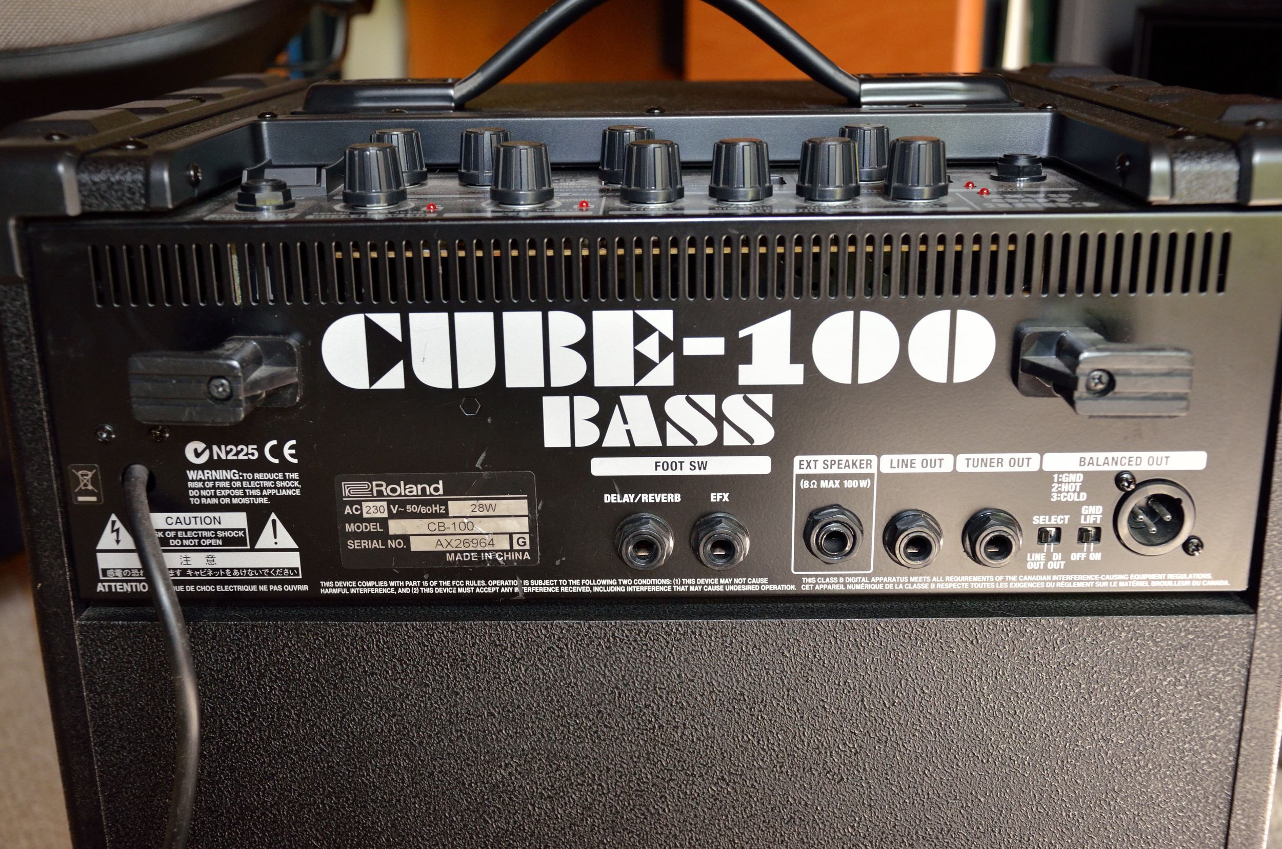 Roland Cube100 Bass image (1091299) Audiofanzine