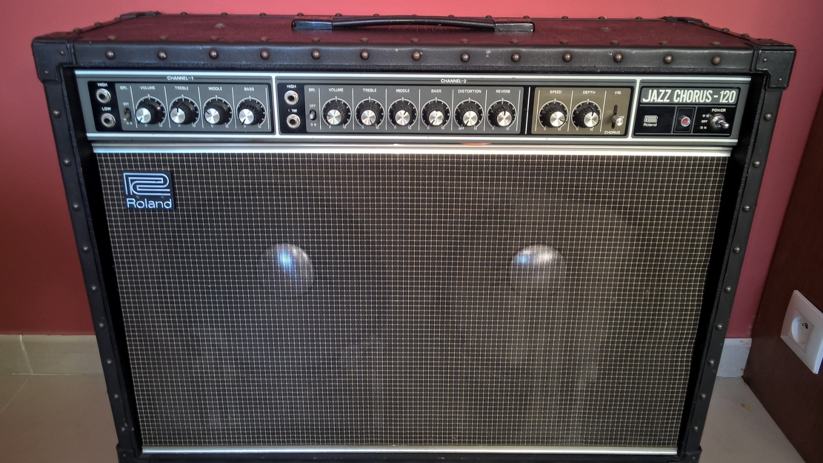 Roland Jazz Chorus JC120 (Vintage) image (1637267) Audiofanzine