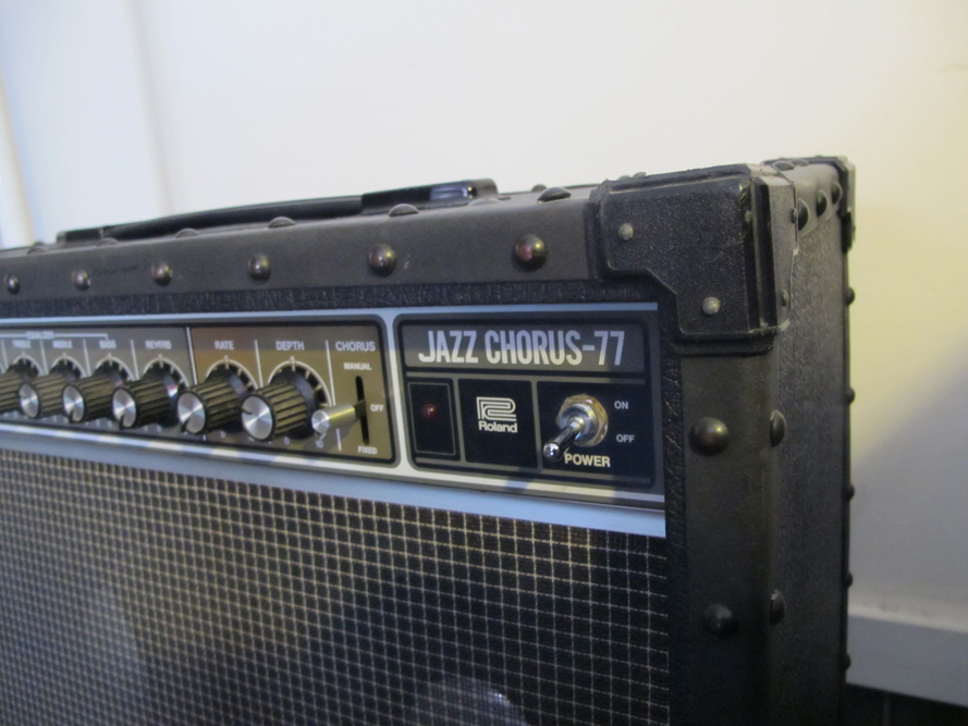 Roland Jazz Chorus JC77 image (382549) Audiofanzine