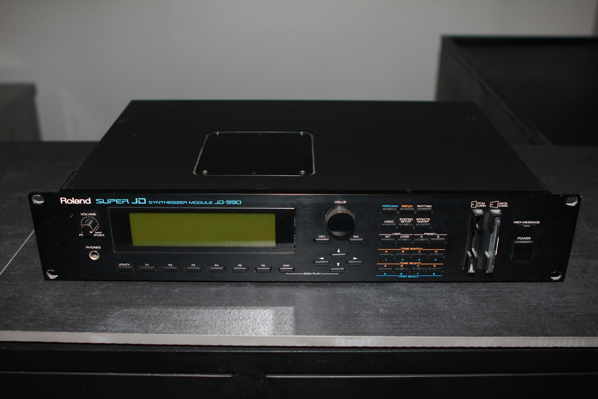 roland-jd-990-superjd-265762.jpg