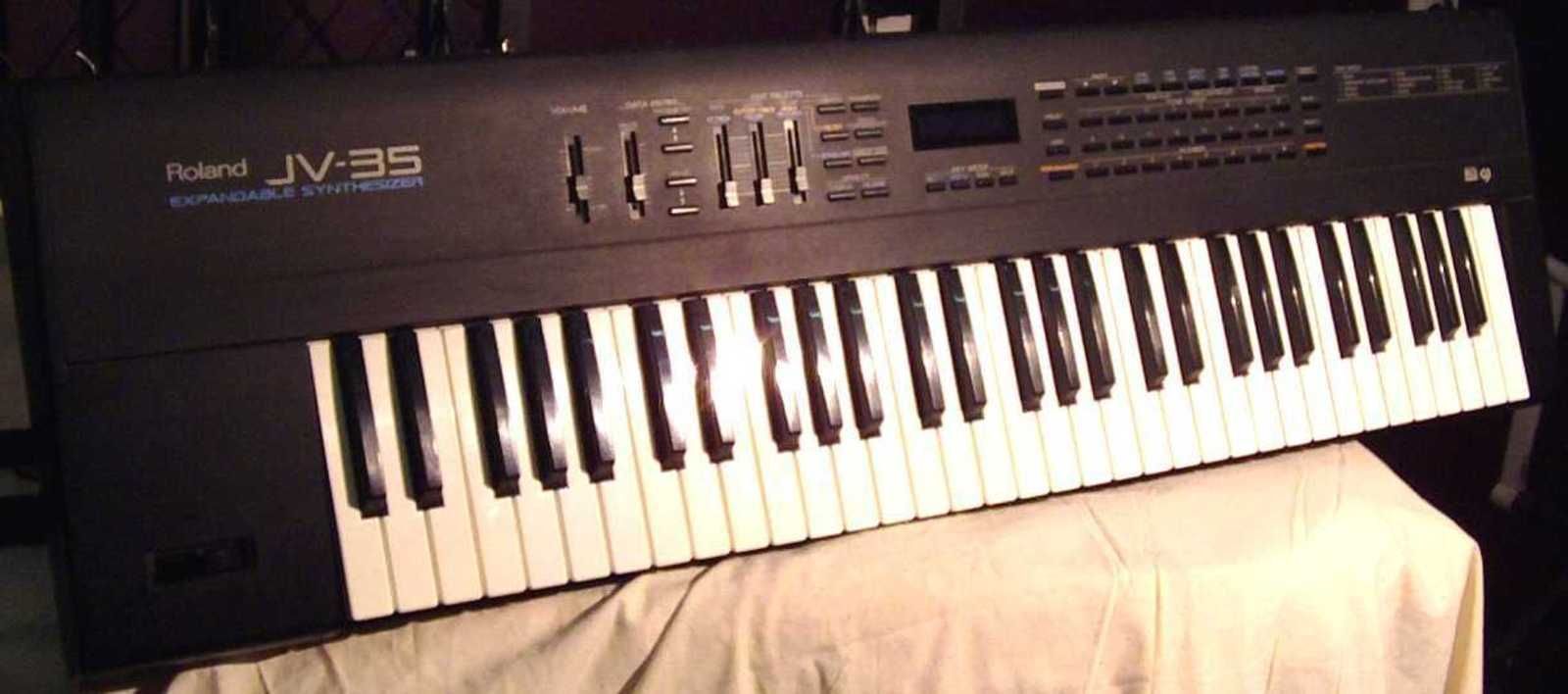 synth 35