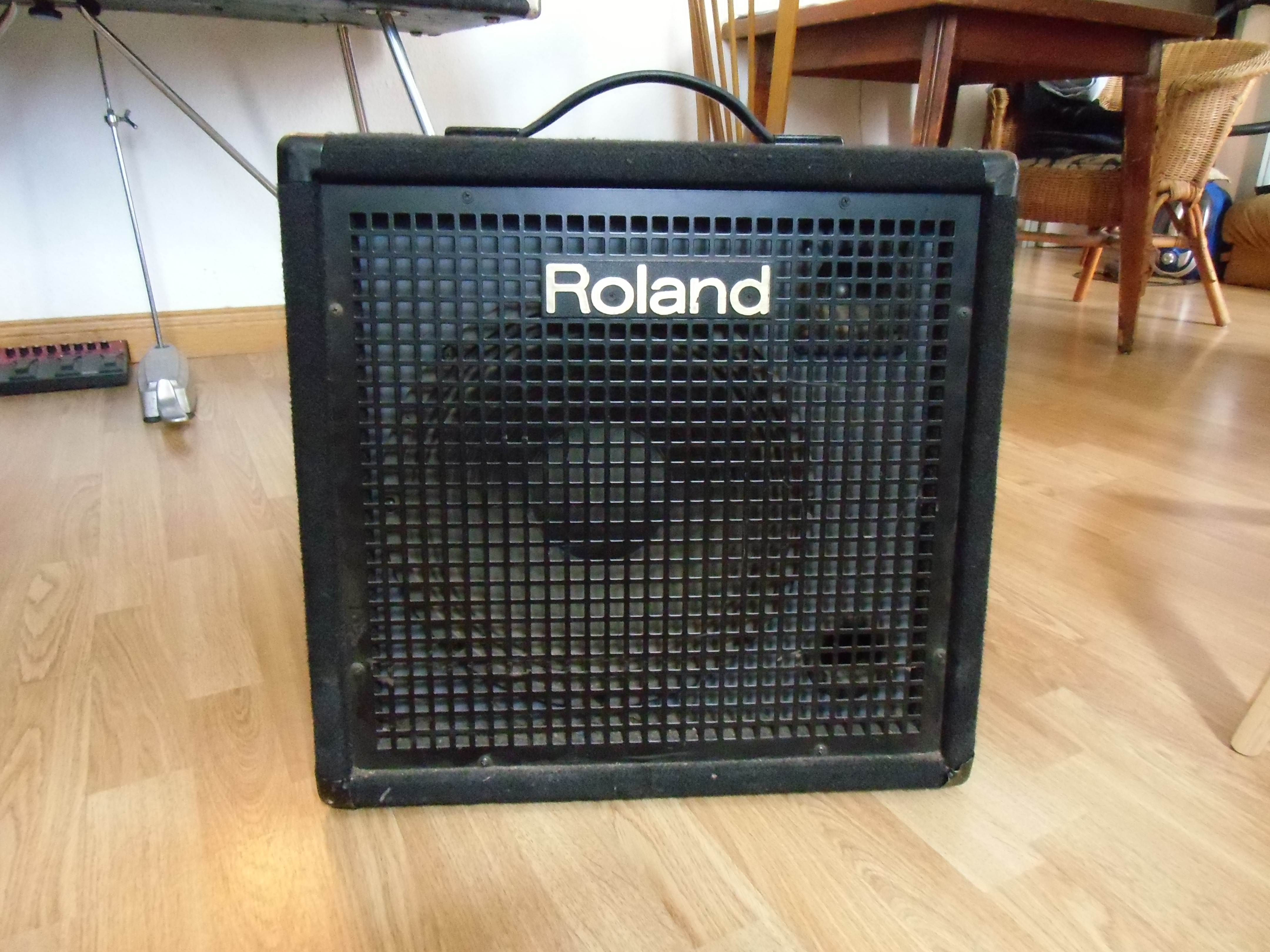 Roland KC300 image (782192) Audiofanzine
