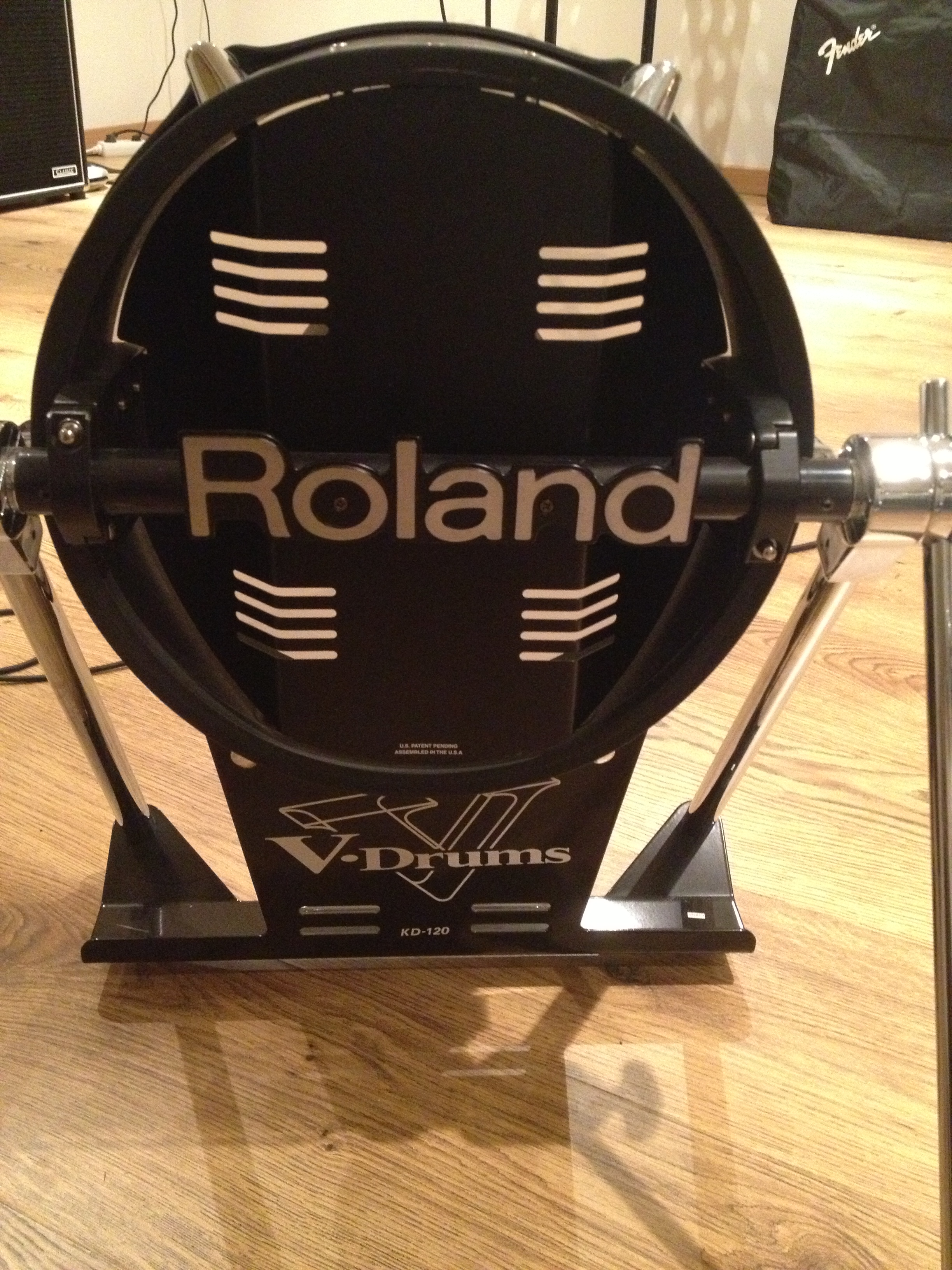 Roland KD120 image (480102) Audiofanzine