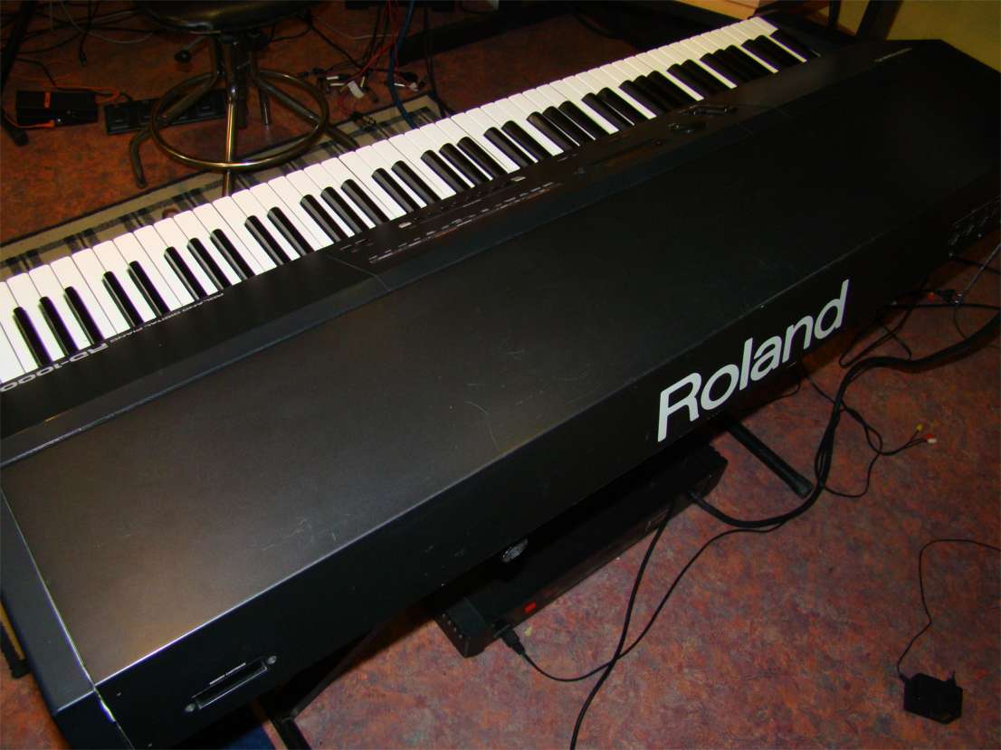 Roland RD1000 image (330545) Audiofanzine