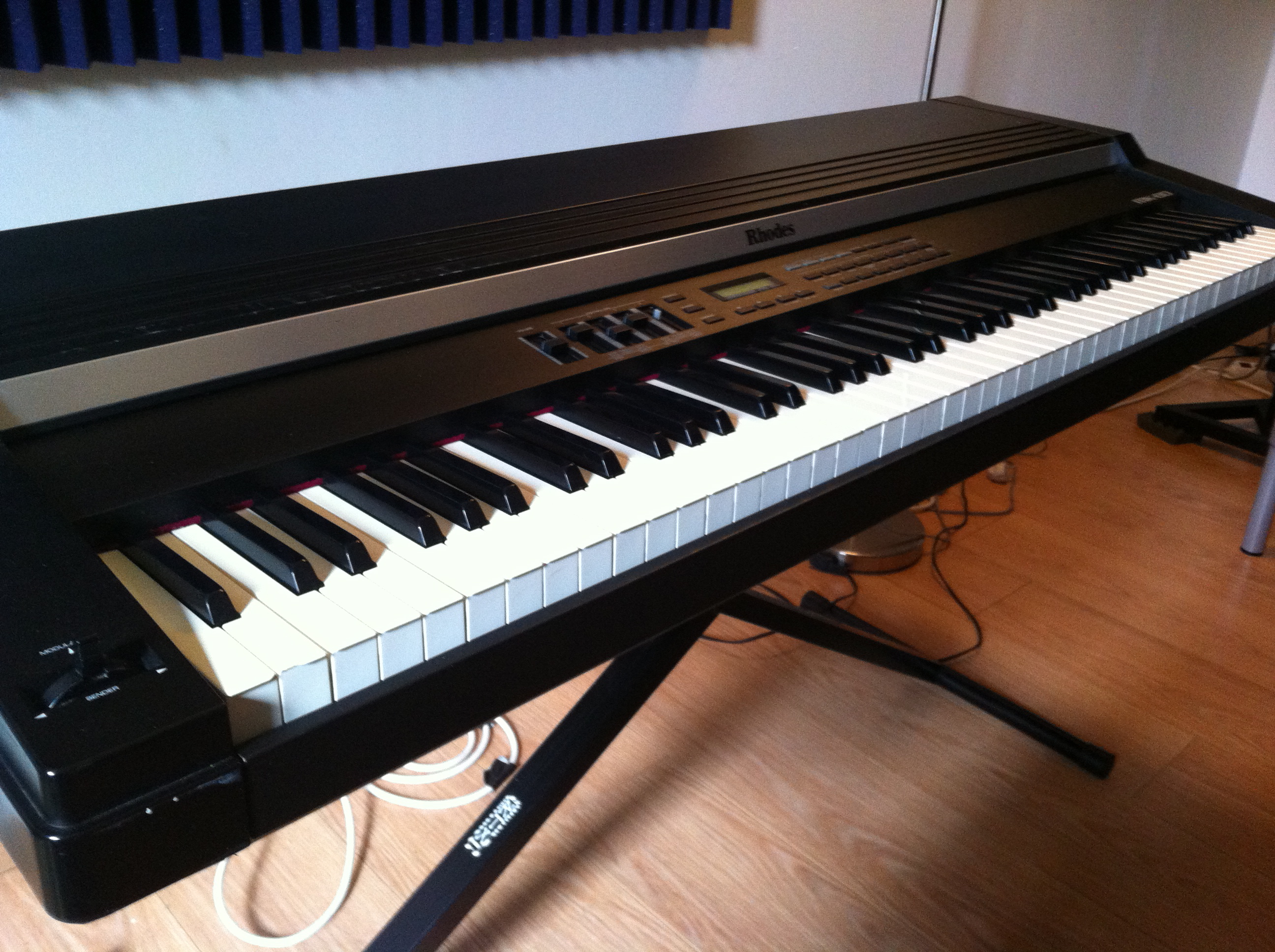 Roland RHODES MK 80 image (#500152) - Audiofanzine