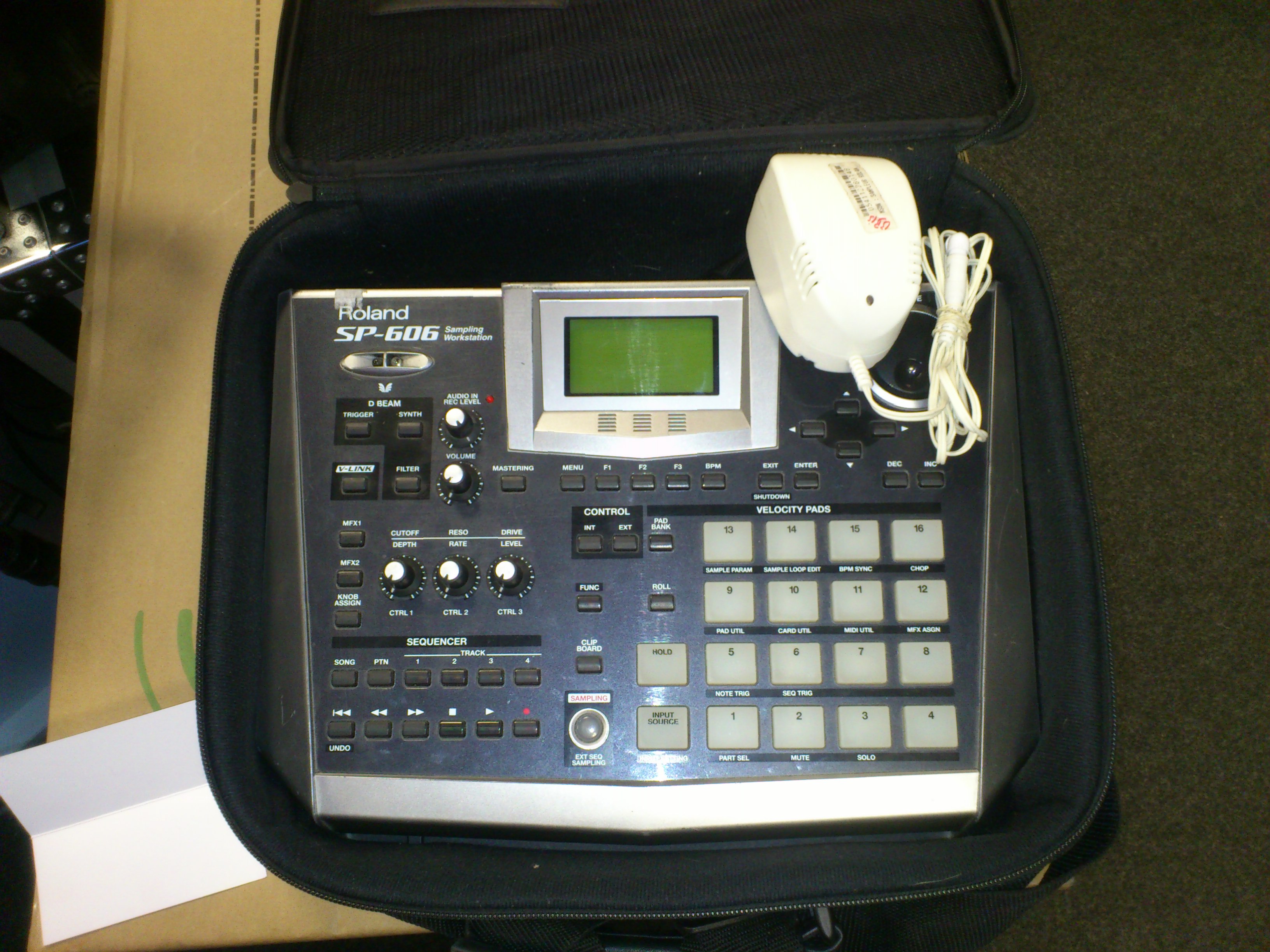 Roland SP606 image (805136) Audiofanzine