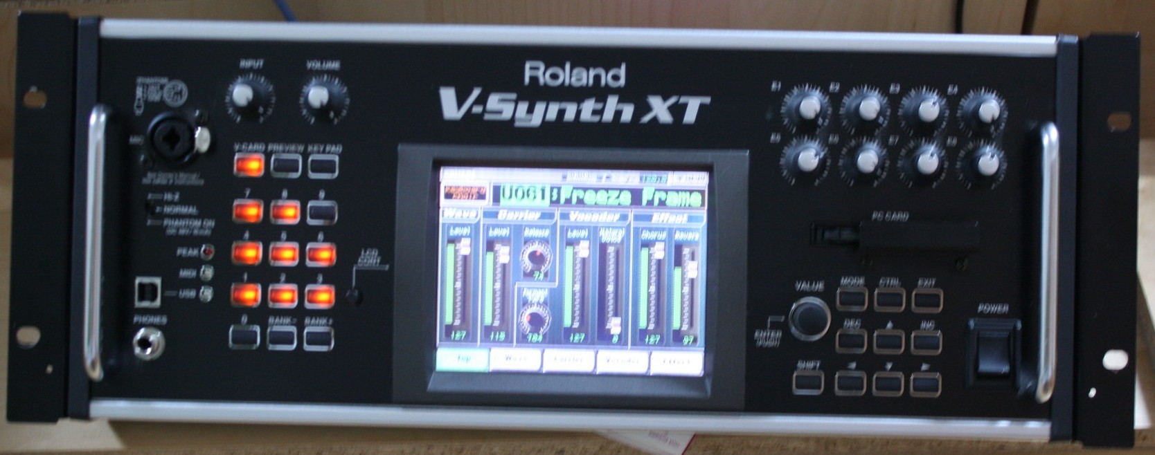 Roland VSynth XT image (85109) Audiofanzine