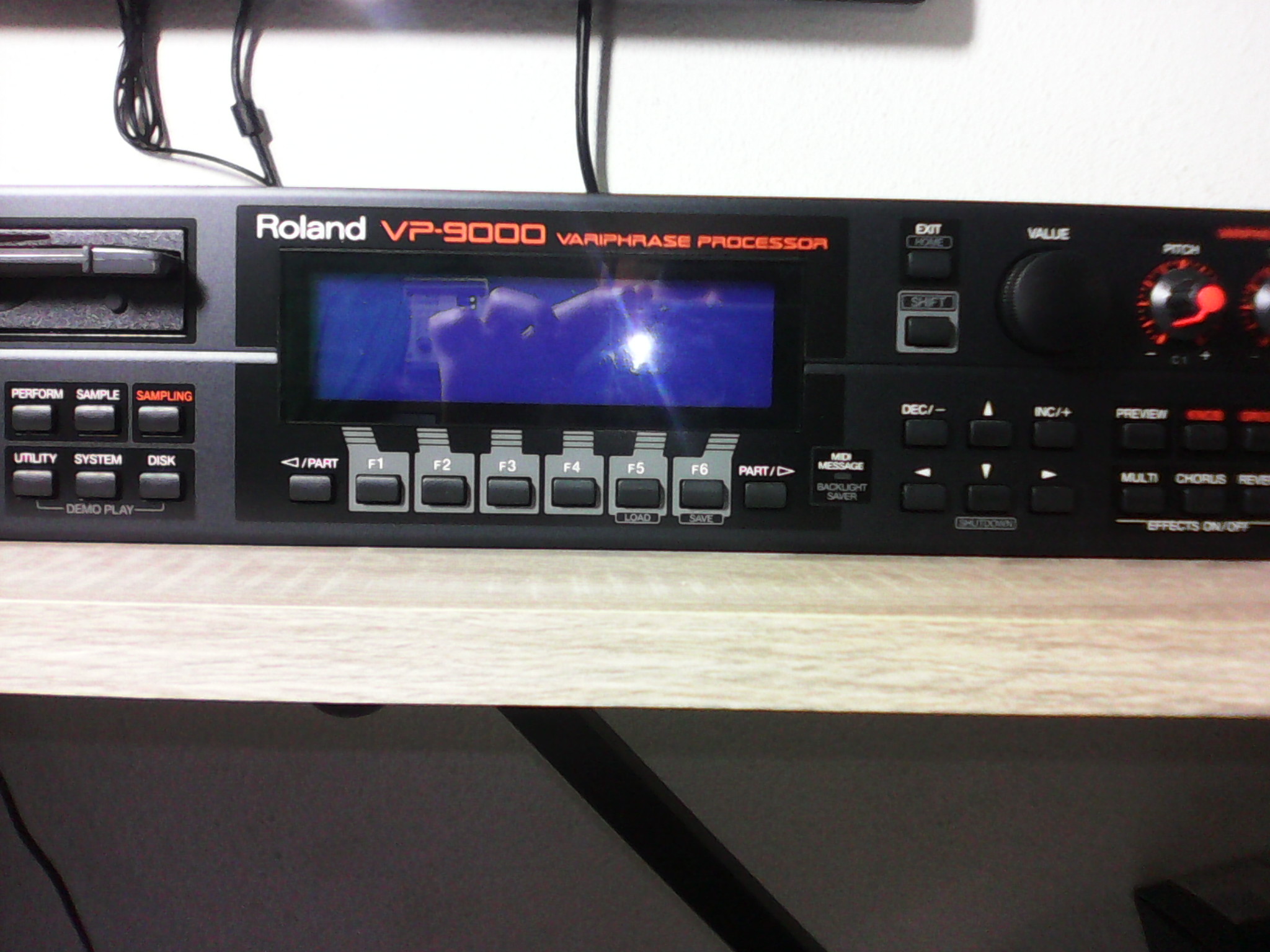 Roland VP9000 image (1570786) Audiofanzine
