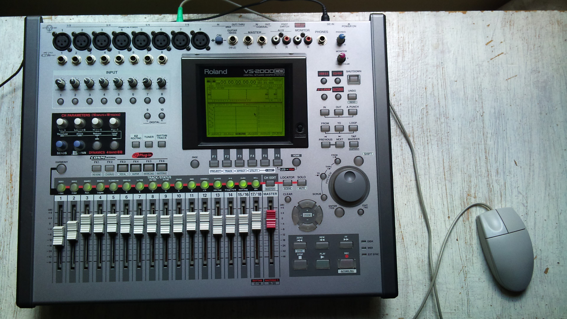 Roland Vs 2000