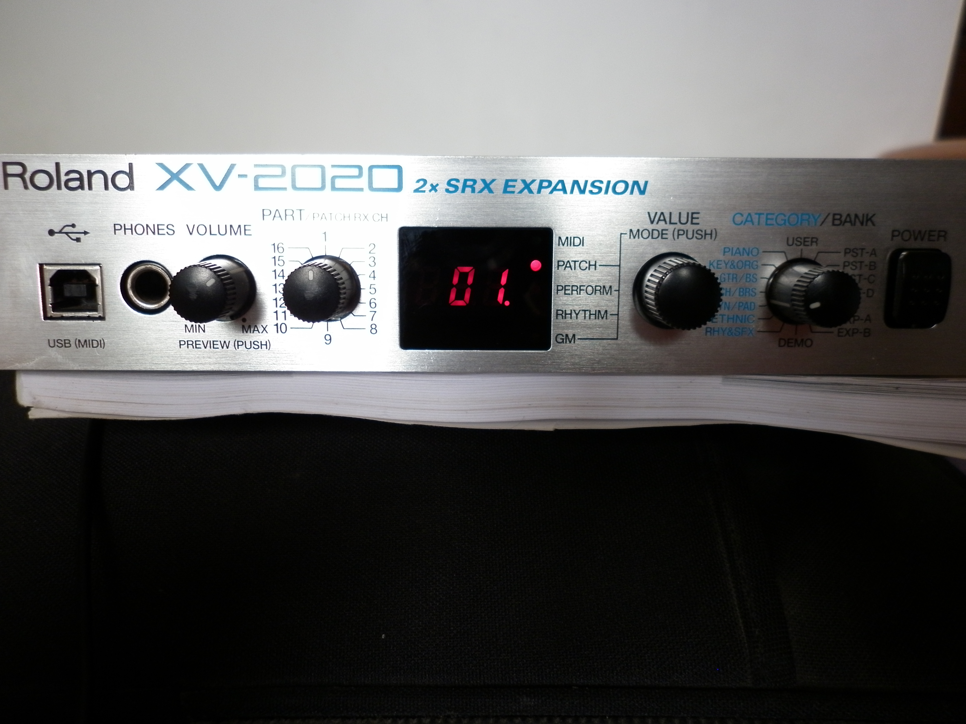 Roland XV2020 image (666170) Audiofanzine
