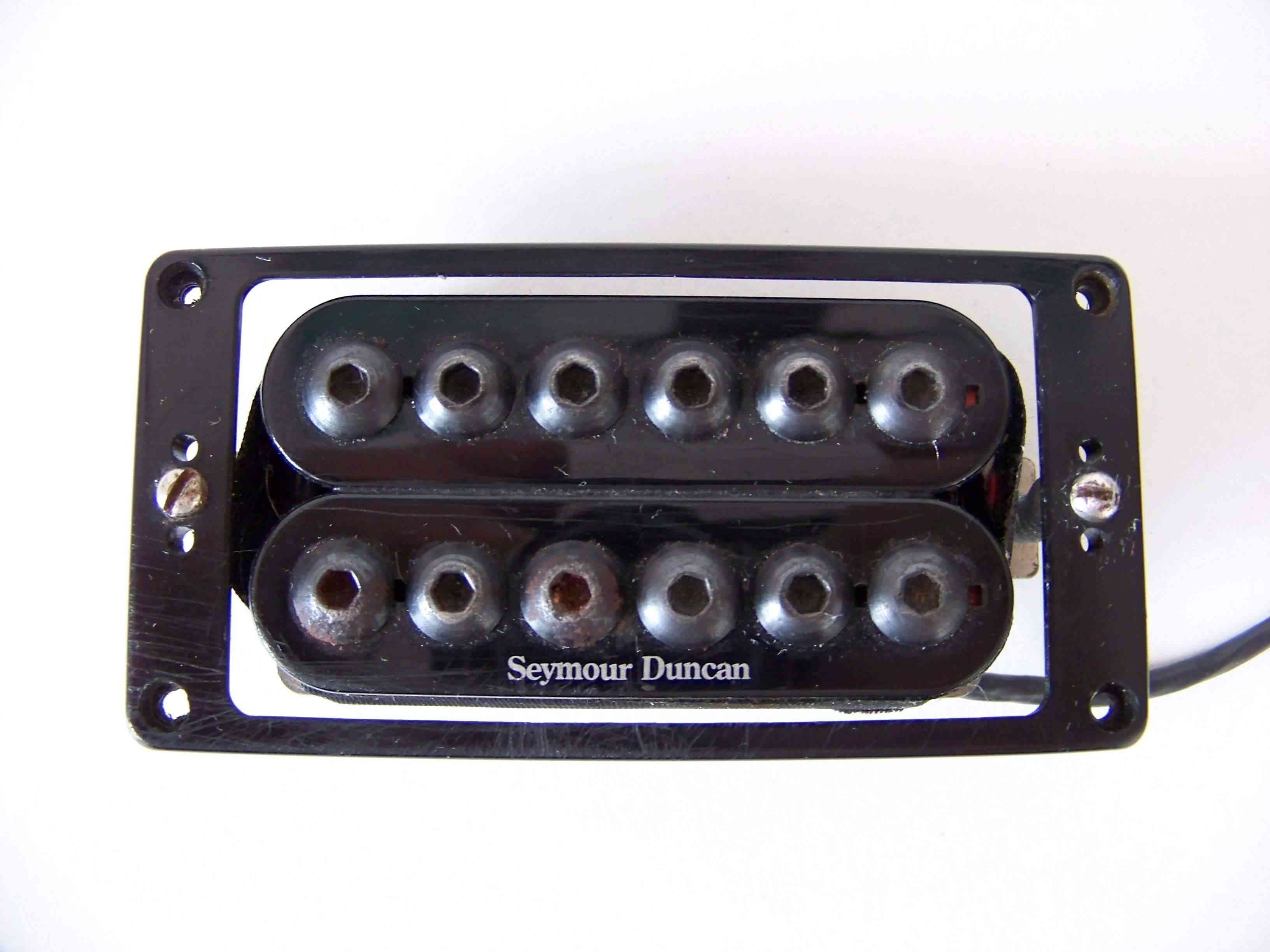 Seymour Duncan SH-8B Invader Bridge - Black Image (#109740) - Audiofanzine