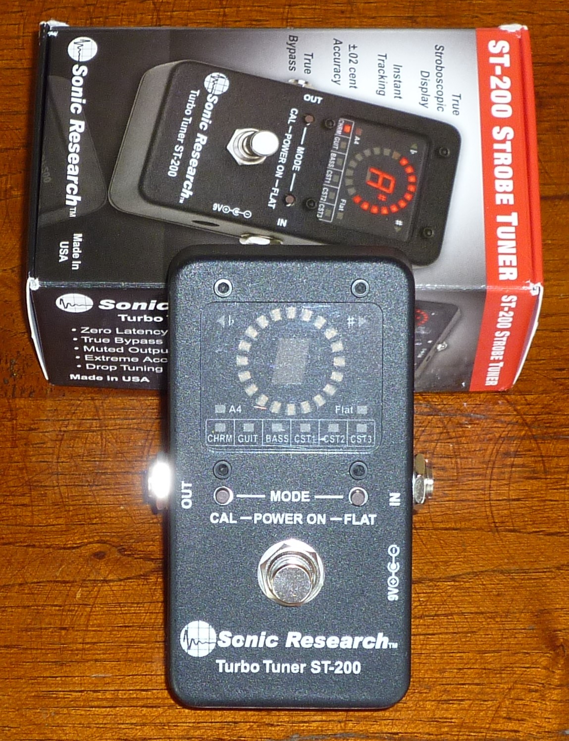 ST200 Stomp Box Strobe Tuner Sonic Research Audiofanzine