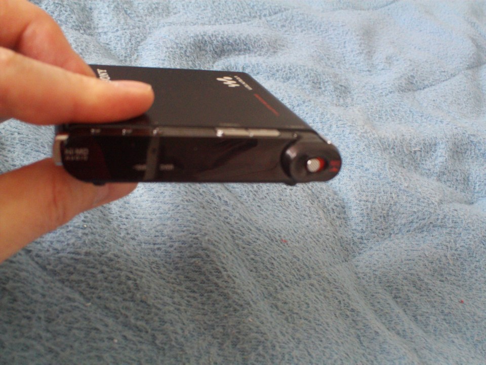 MZRH1 Sony MZRH1 Audiofanzine