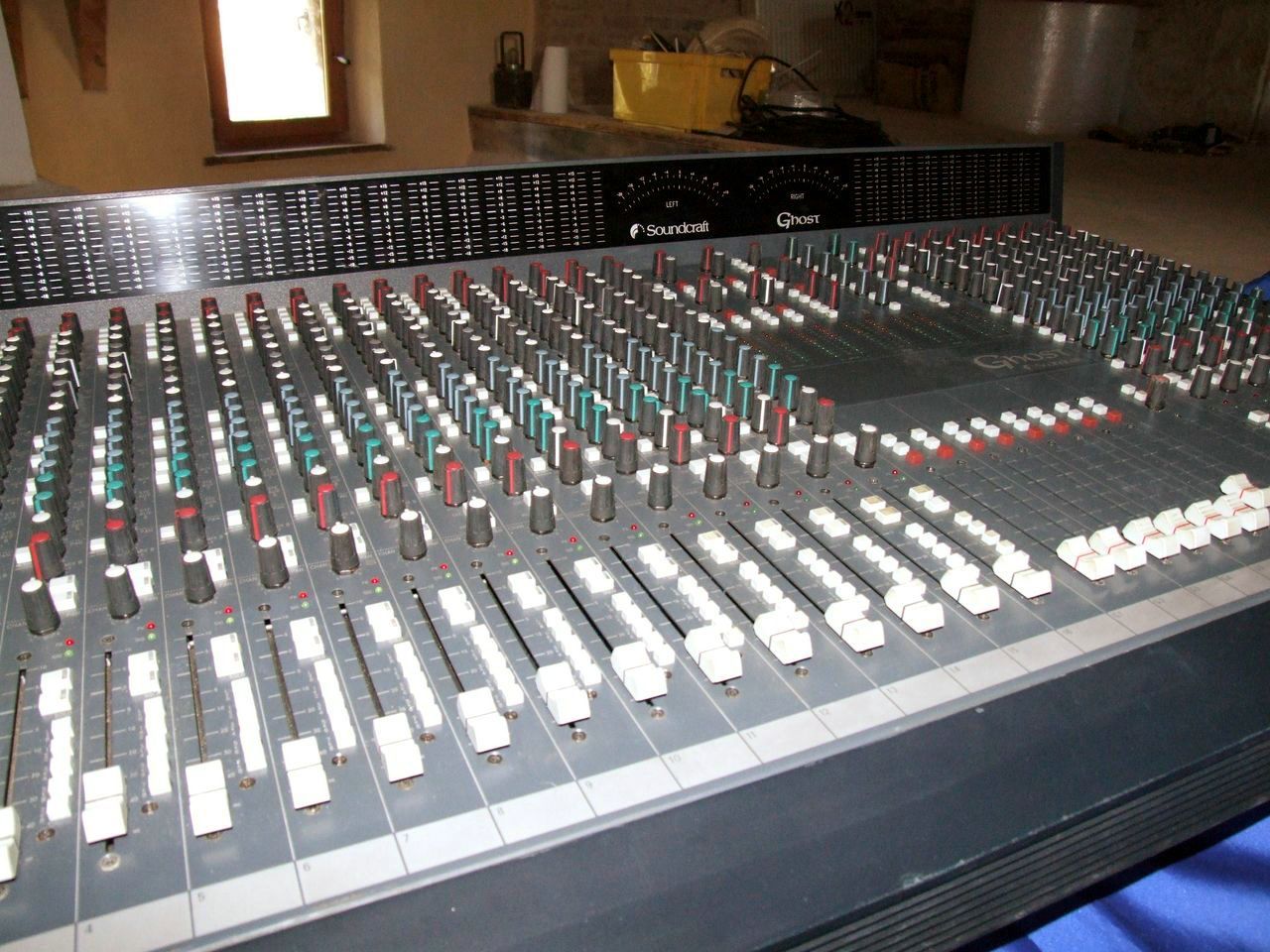 Soundcraft Ghost 24 LE image (121829) Audiofanzine