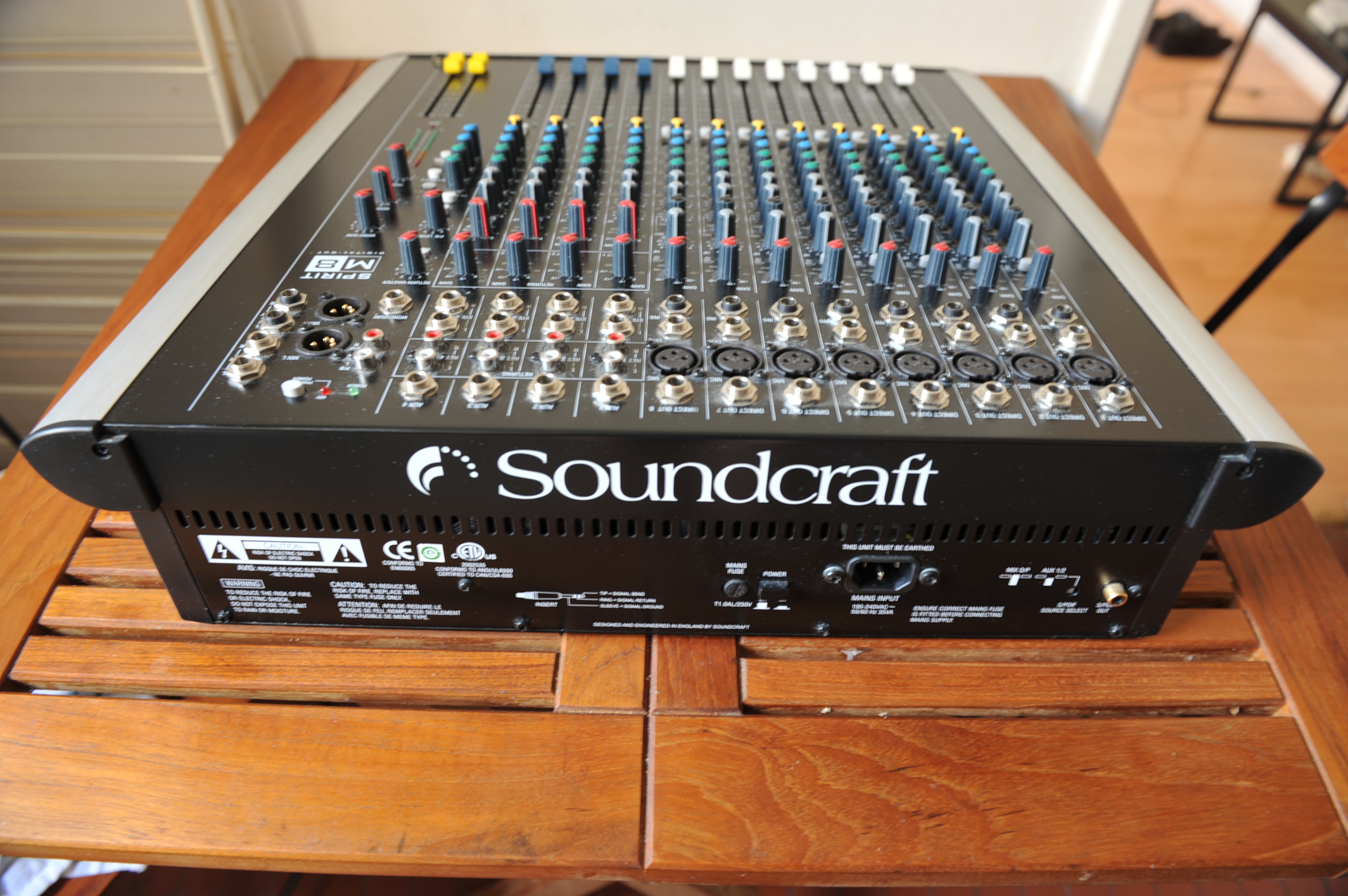 soundcraft spirit m8