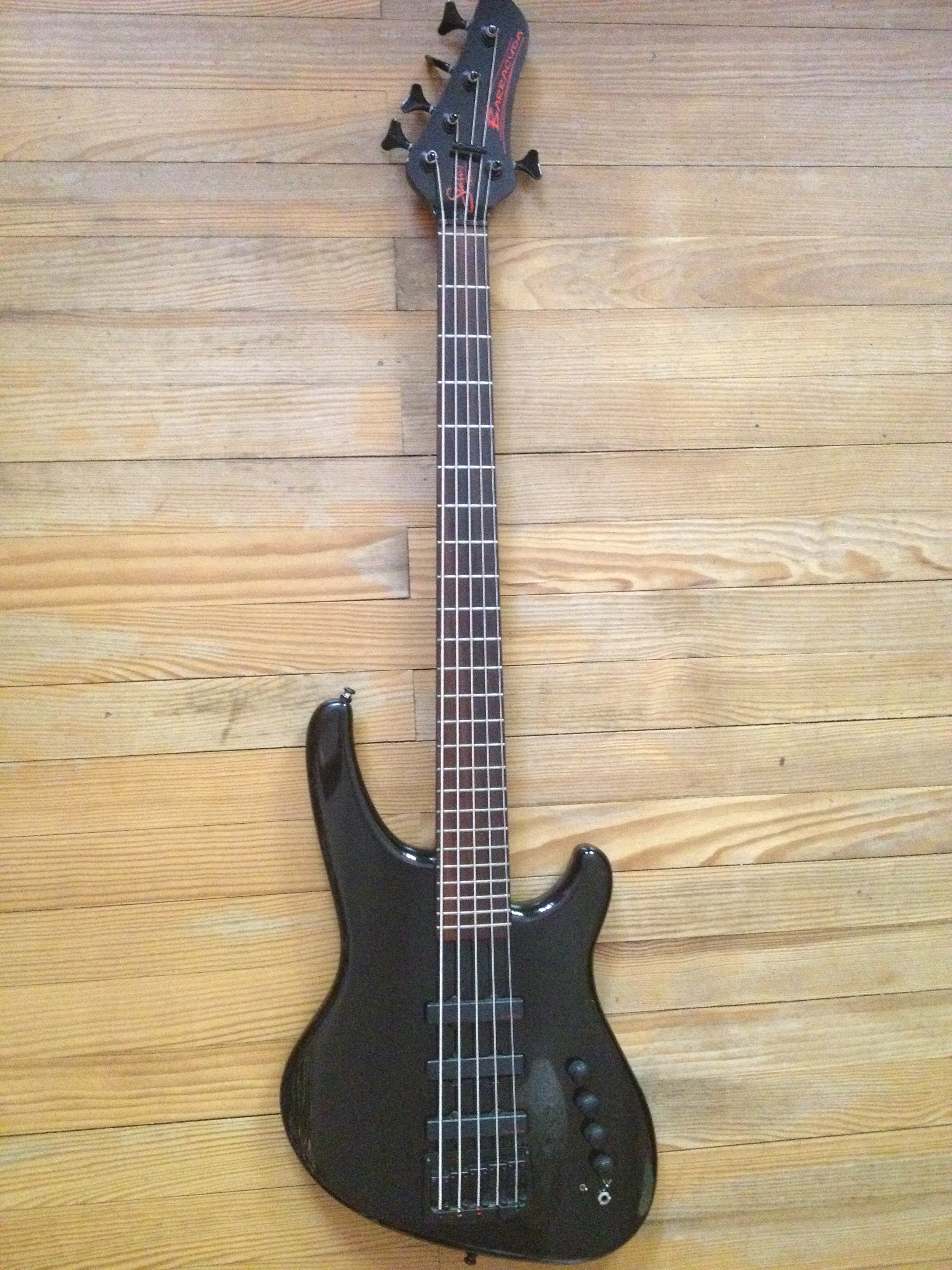 Photo Status Graphite BARRACUDA Status BARRACUDA (421604) Audiofanzine