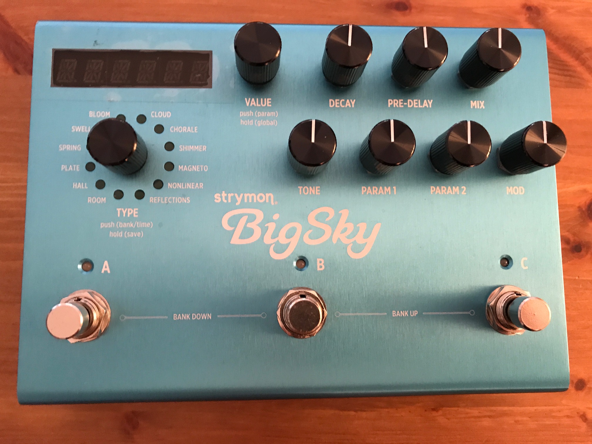 BIGSKY - Strymon BigSky - Audiofanzine