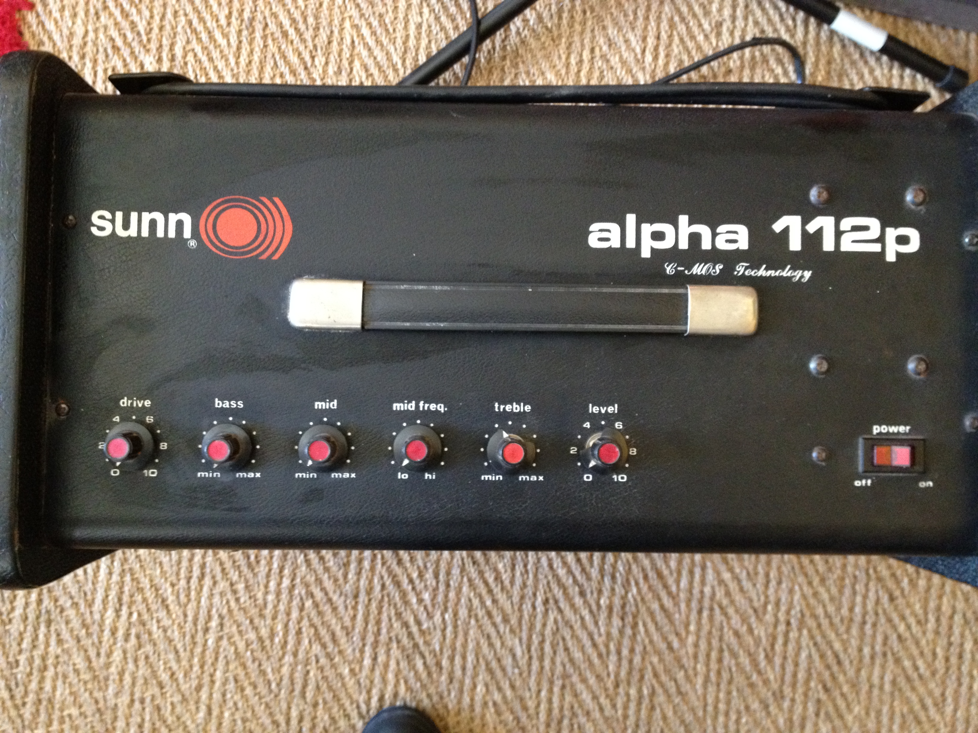 sunn alpha 112