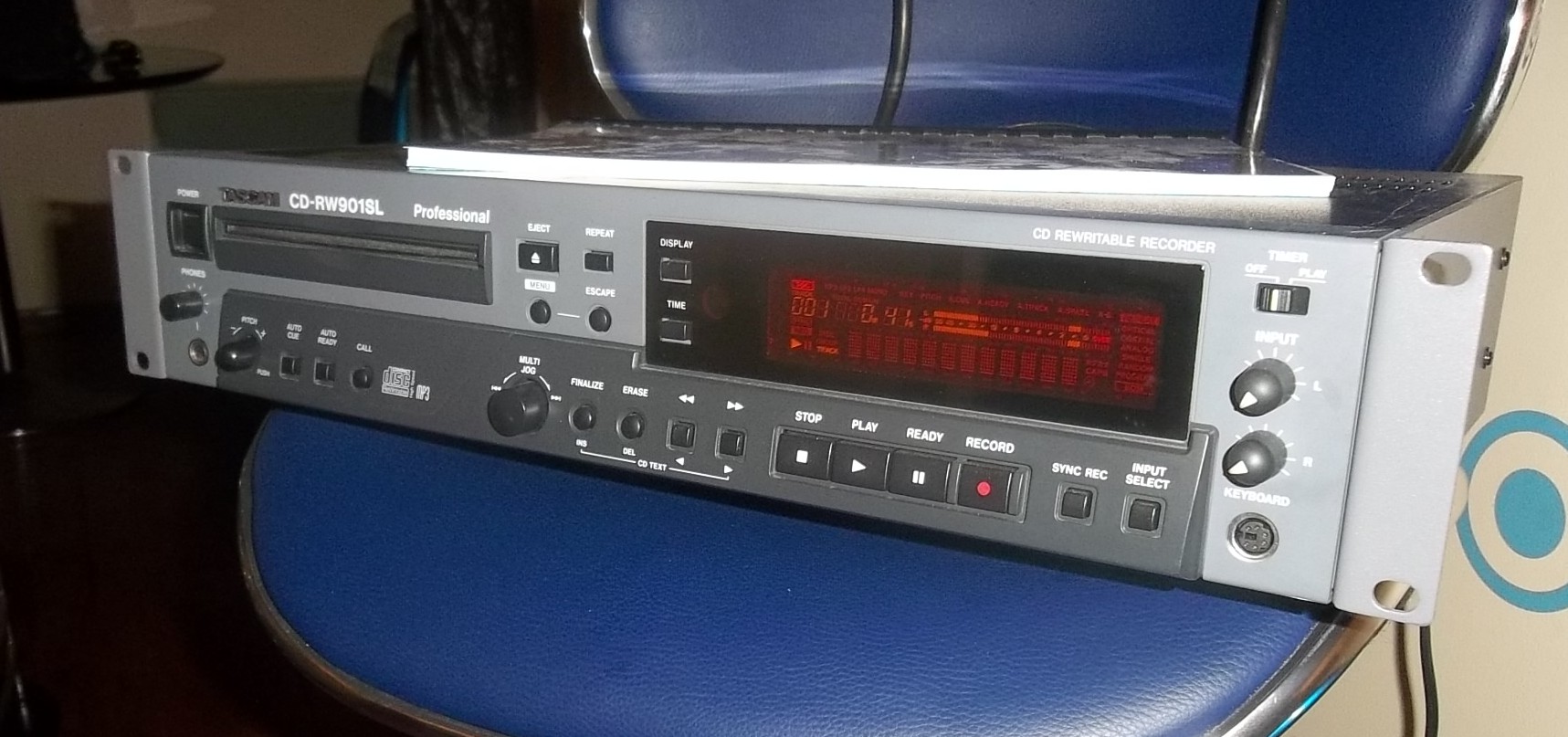 Tascam CDRW901SL image (1786539) Audiofanzine