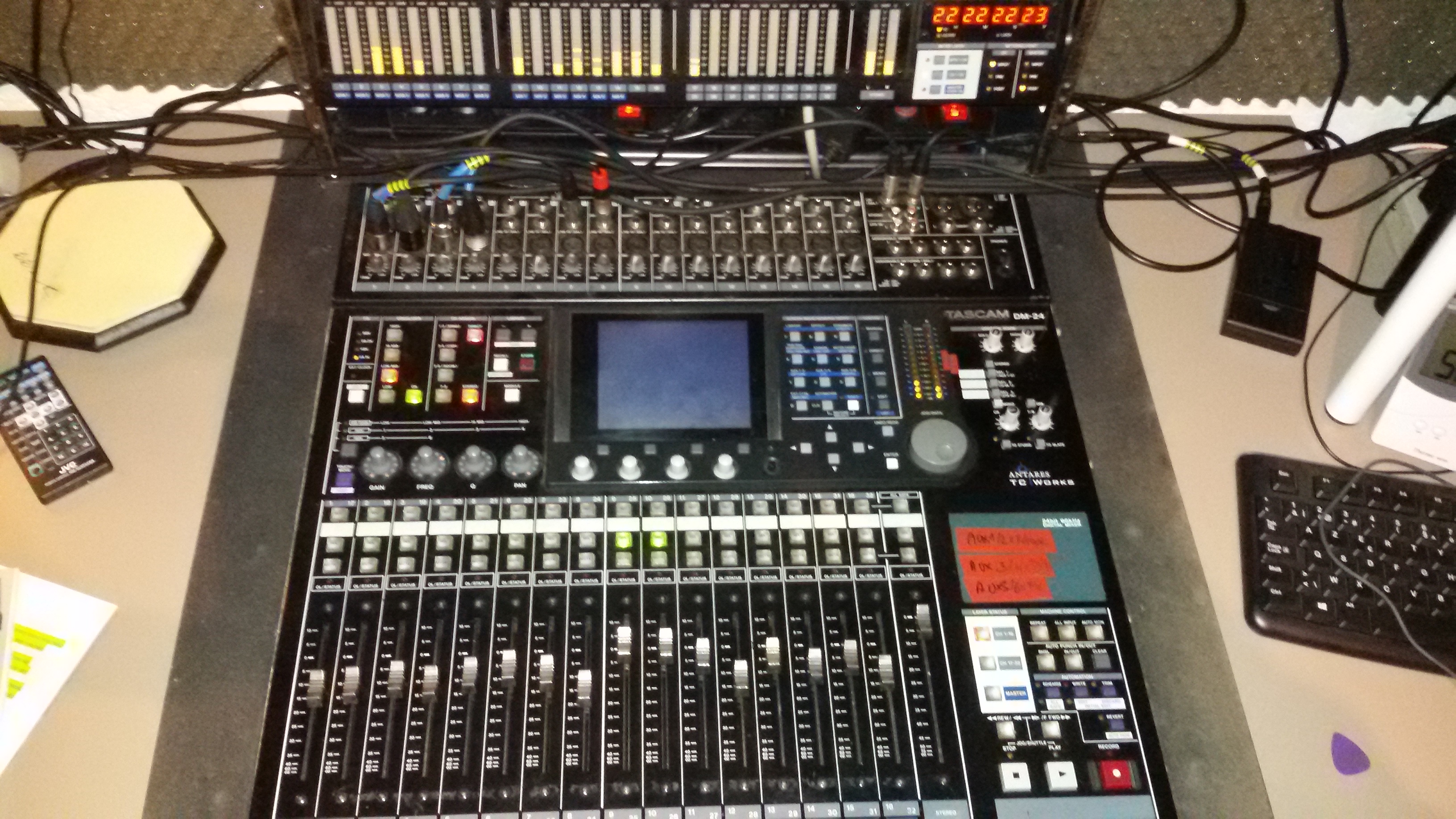 Tascam DM24 image (1419282) Audiofanzine