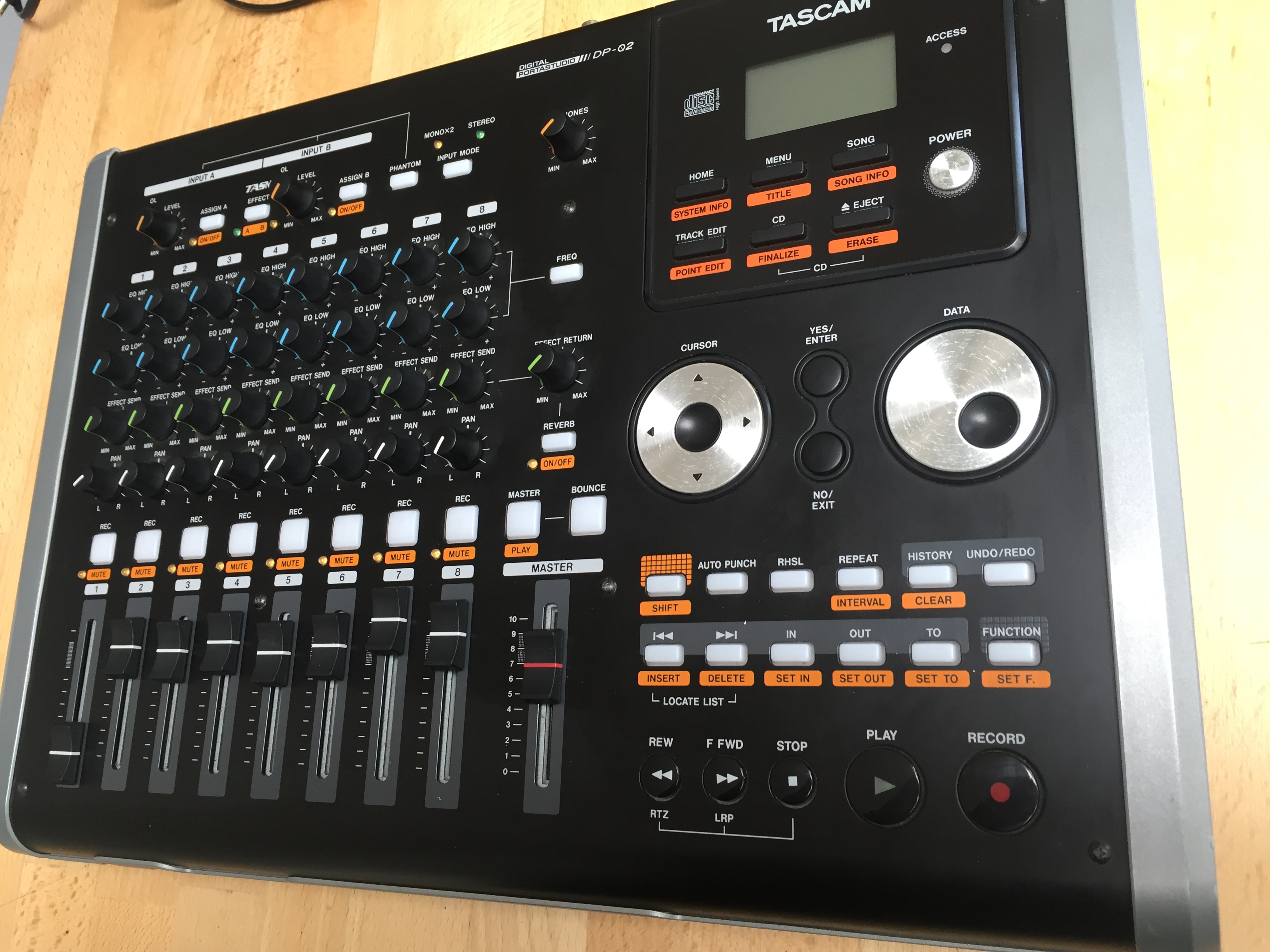 DP02 Tascam DP02 Audiofanzine