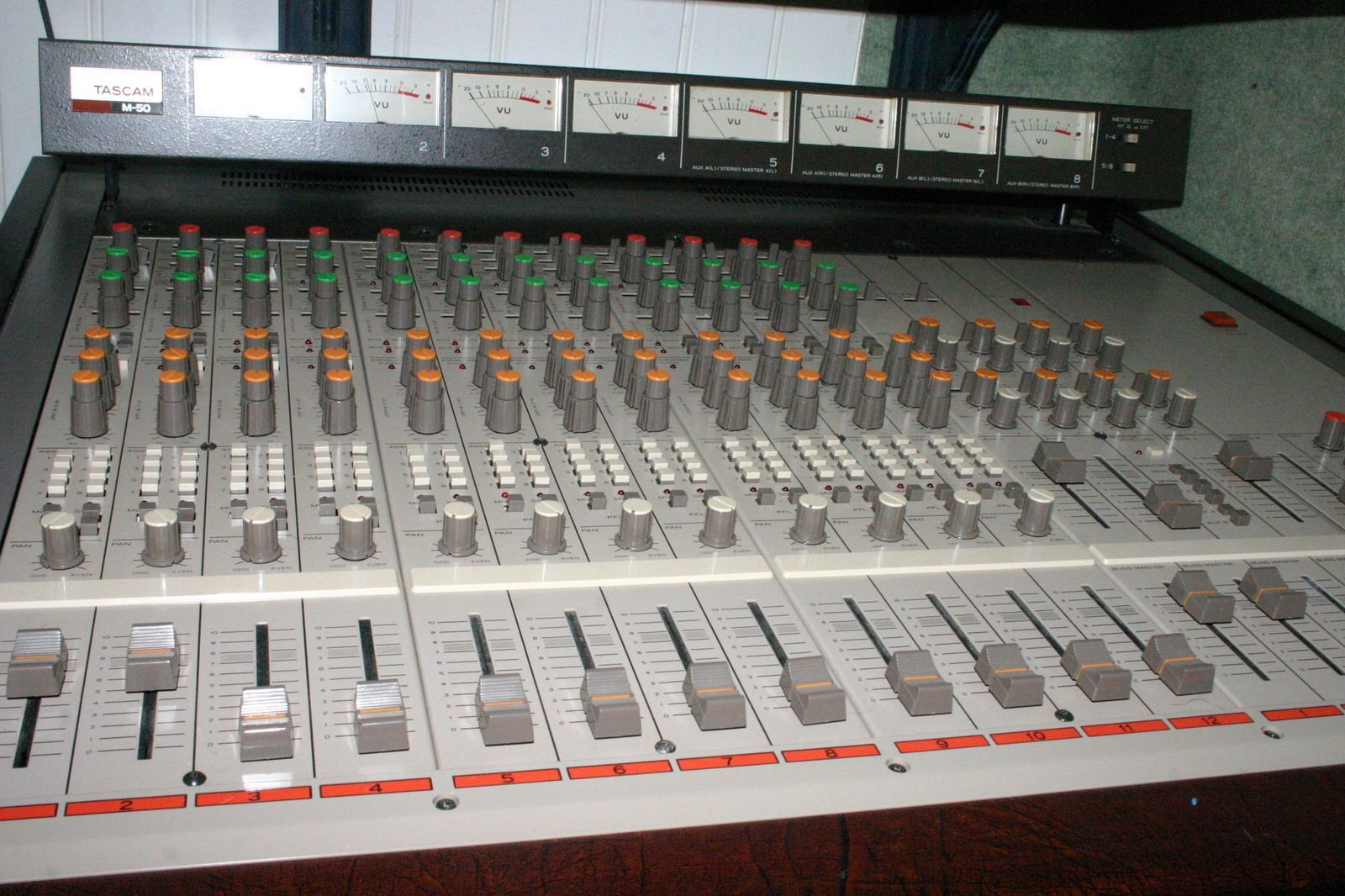 tascam-m-50-219574.jpg
