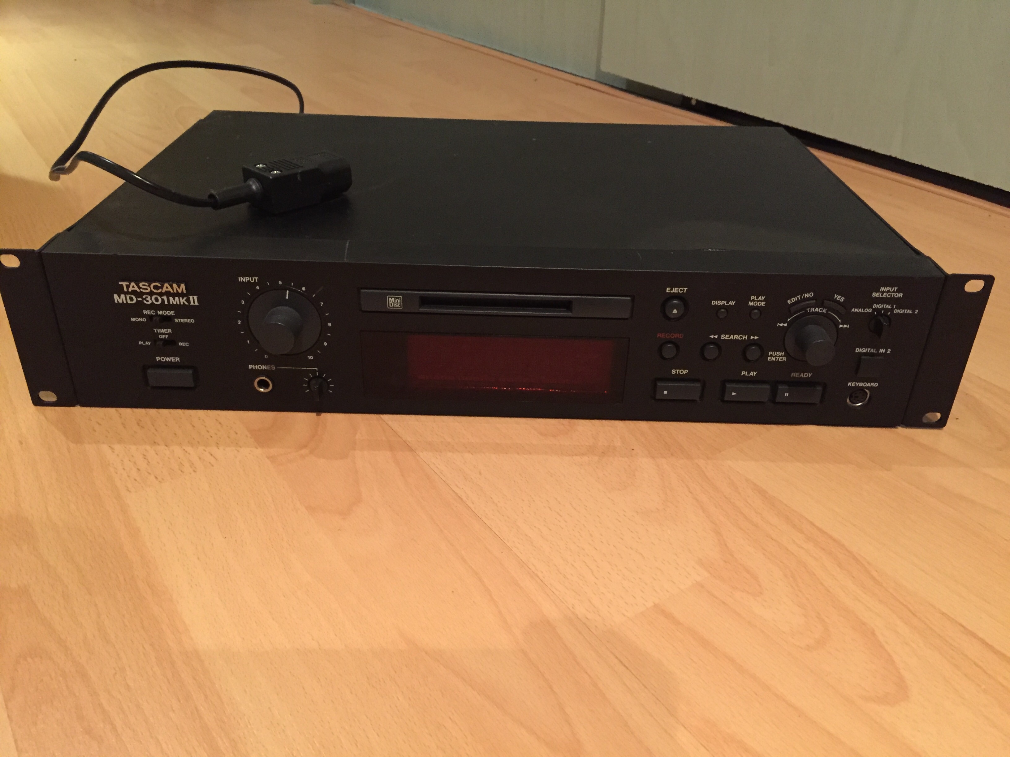 MD301 MKII Tascam MD301 MkII Audiofanzine