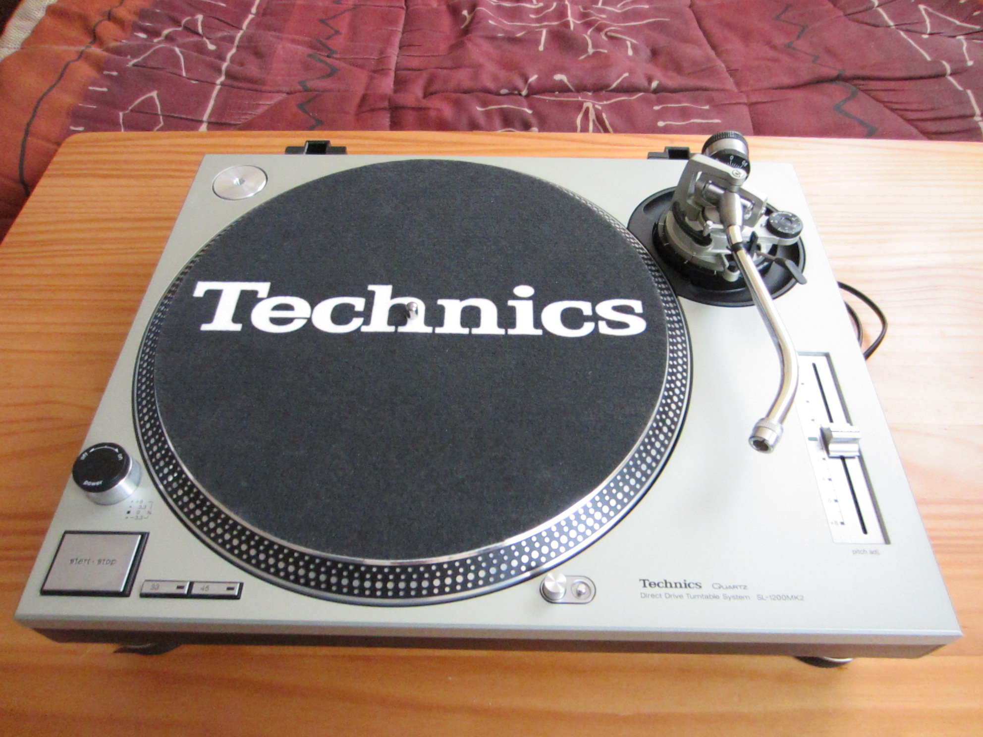 Technics SL1200 MK2 image (524574) Audiofanzine